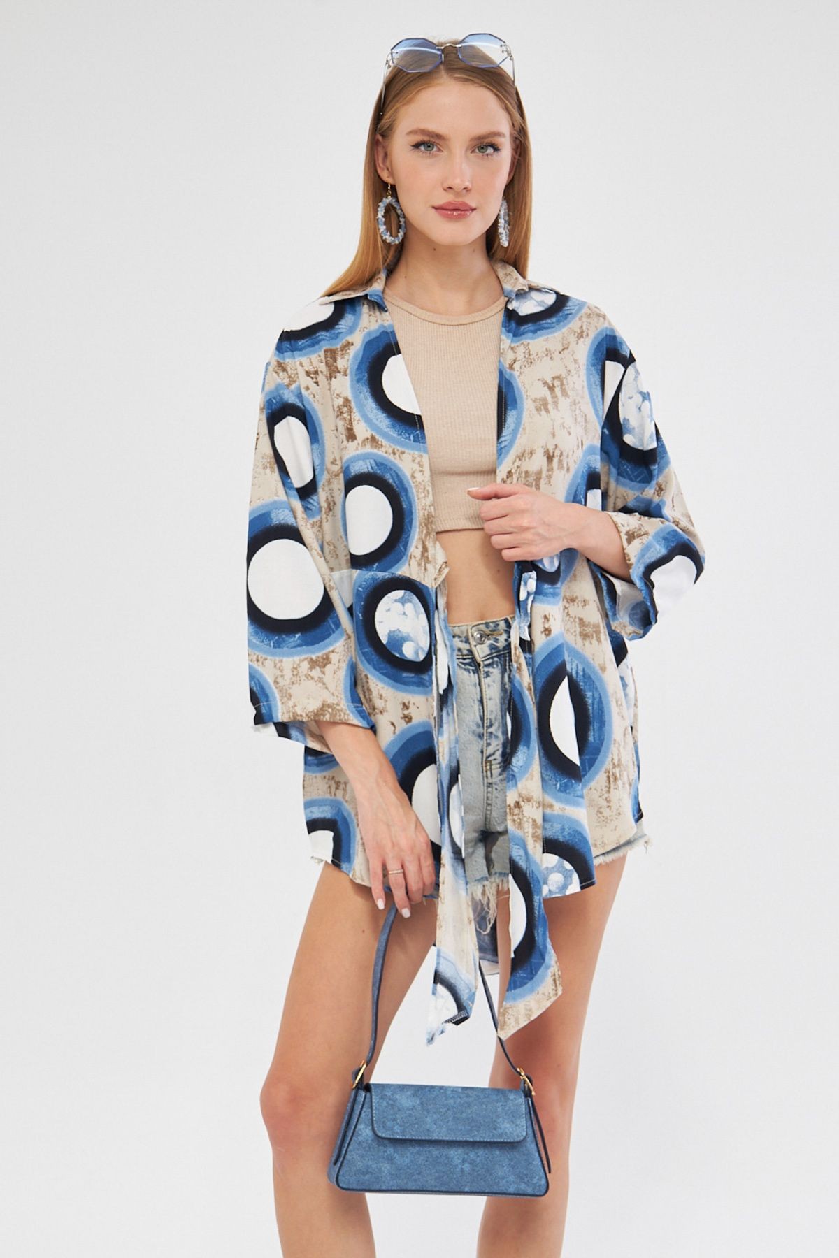 Kadın Taş Desenli Önden Bağlamalı Kimono Gömlek ARM-24Y001080
