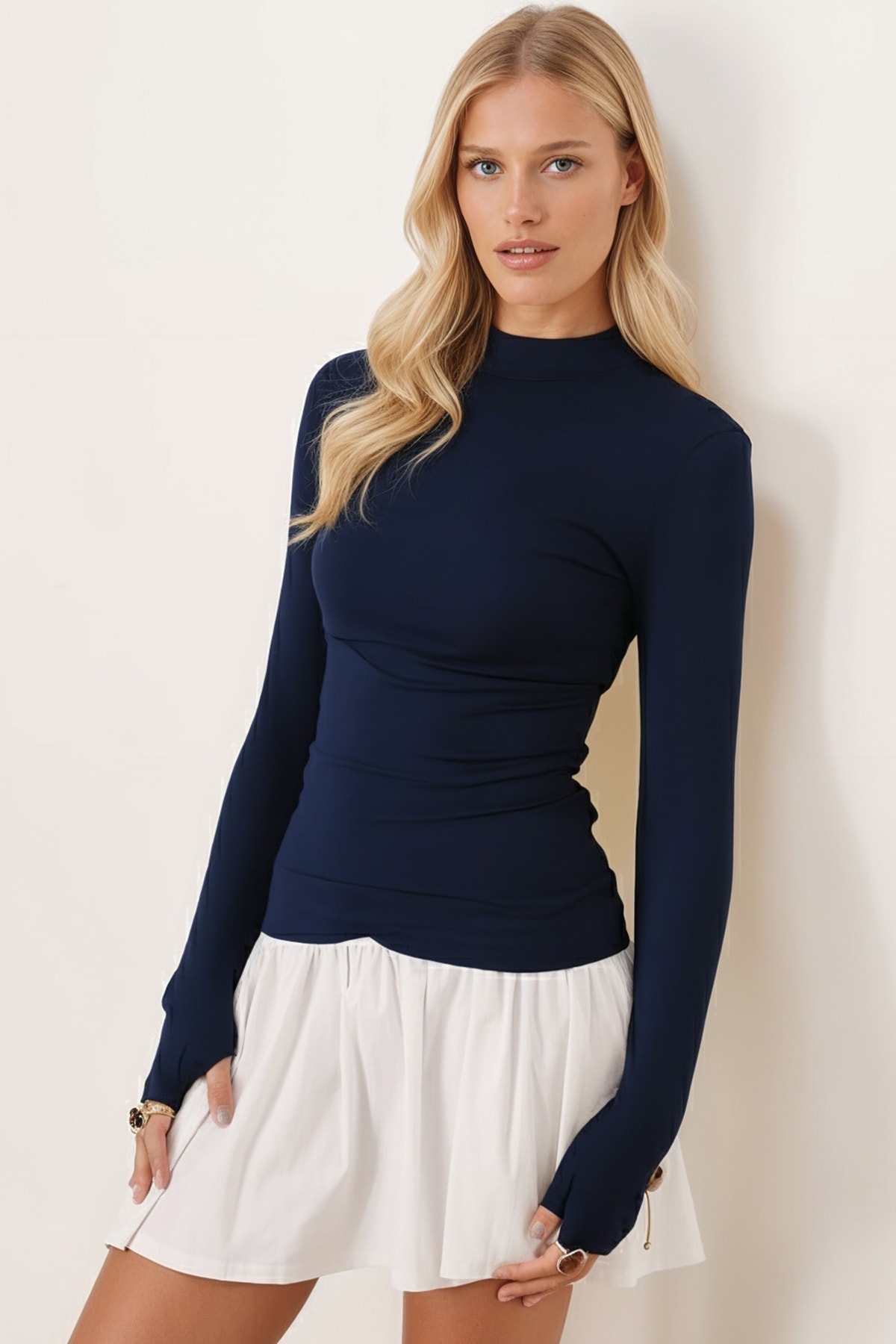 Kadın Lacivert Yarım Balıkçı Parmak Geçmeli Body ARM-26K135002