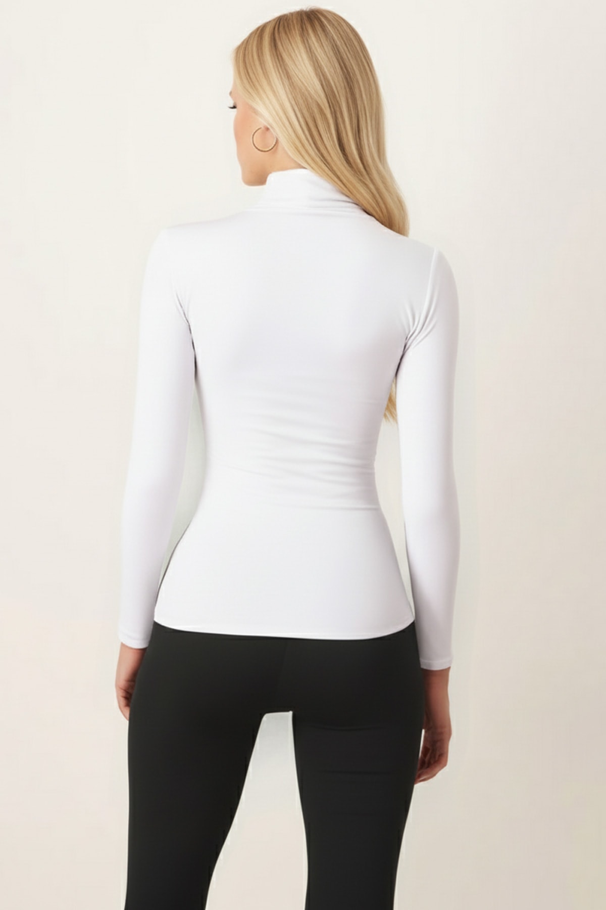 Kadın Beyaz Yarım Balıkçı Uzun Kol Body ARM-26K135003