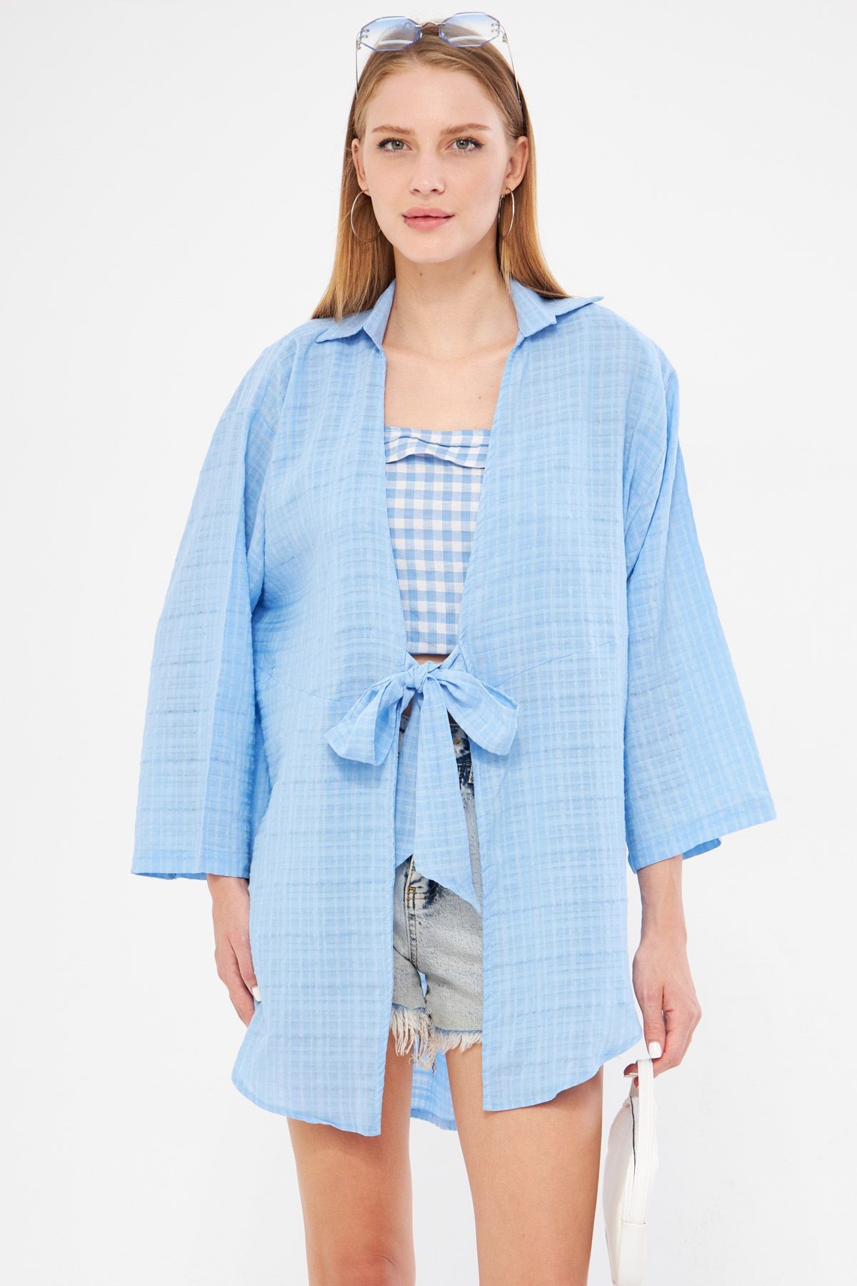 Kadın Bebe Mavi Kendinden Çizgili Önden Bağlamalı Kimono Gömlek ARM-24Y001101