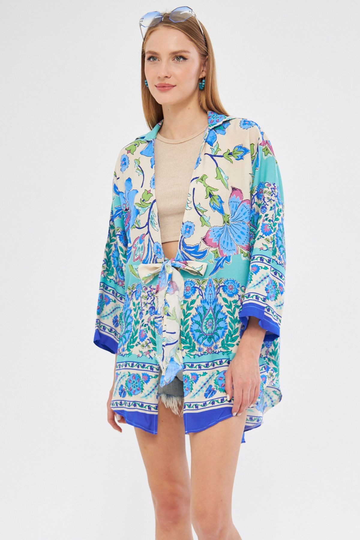 Kadın Saks Desenli Önden Bağlamalı Kimono Gömlek ARM-24Y001080