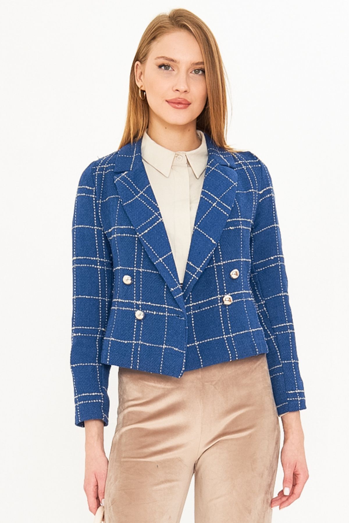Kadın Laci- Bej Kruvaze Yaka Tüvit Crop Ceket ARM-24K001014