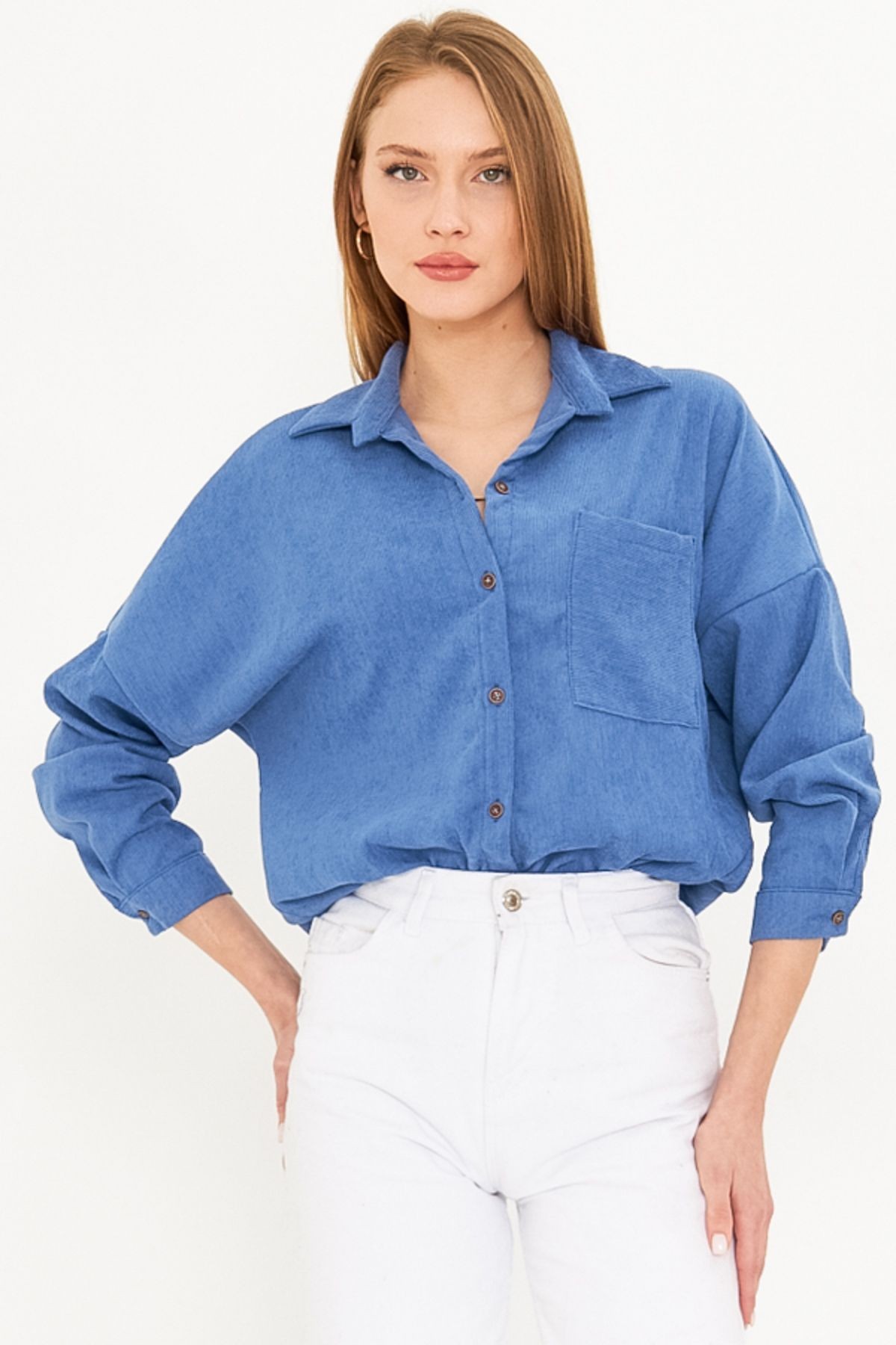 Kadın İndigo Cepli Oversize İnce Fitilli Kadife Gömlek ARM-24K001076