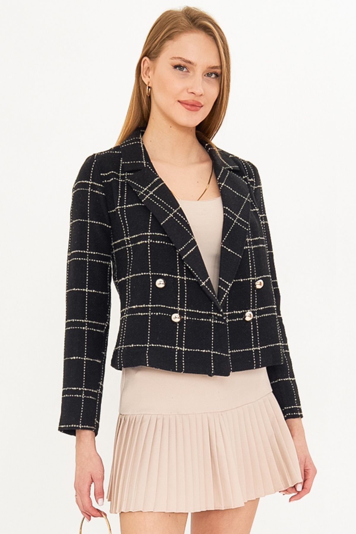 Kadın Siyah-Bej Kruvaze Yaka Tüvit Crop Ceket ARM-24K001014