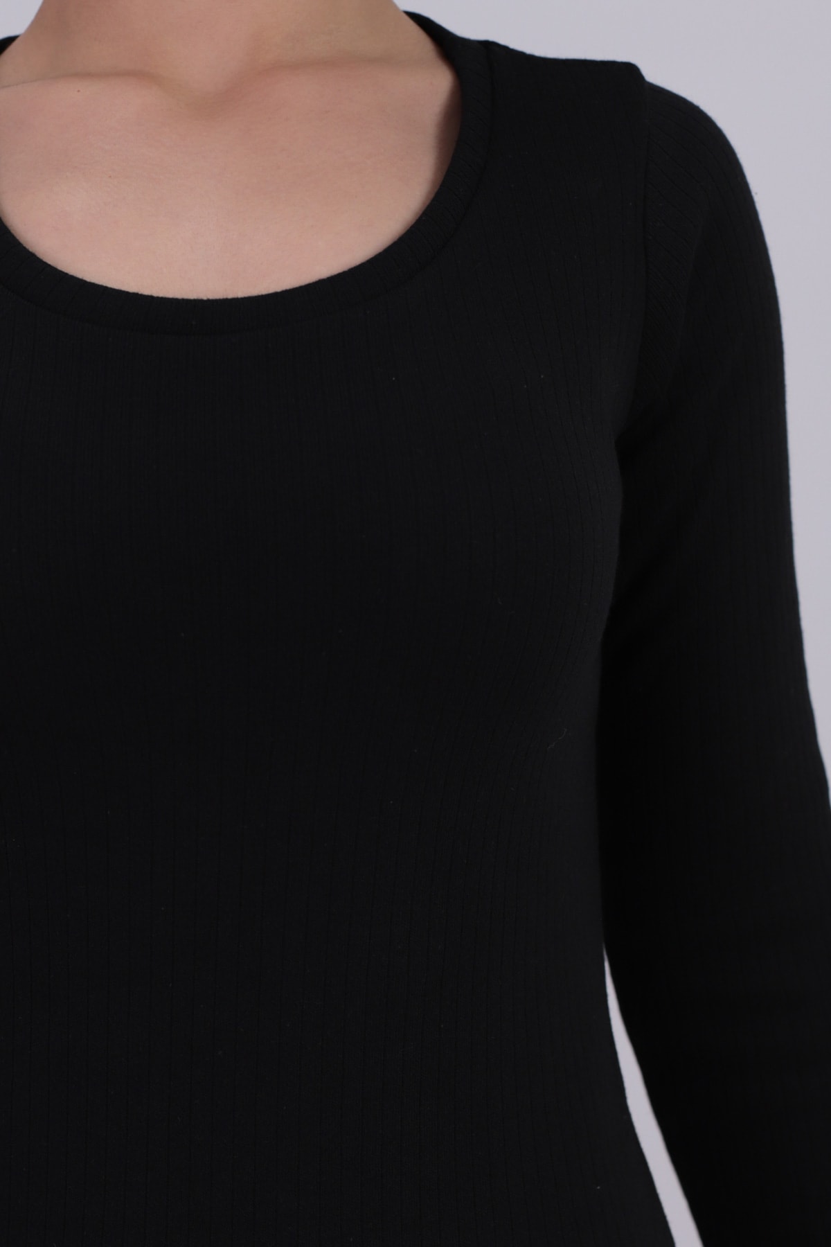 Kadın Siyah U Yaka Uzun Elbise ARM-26K001048