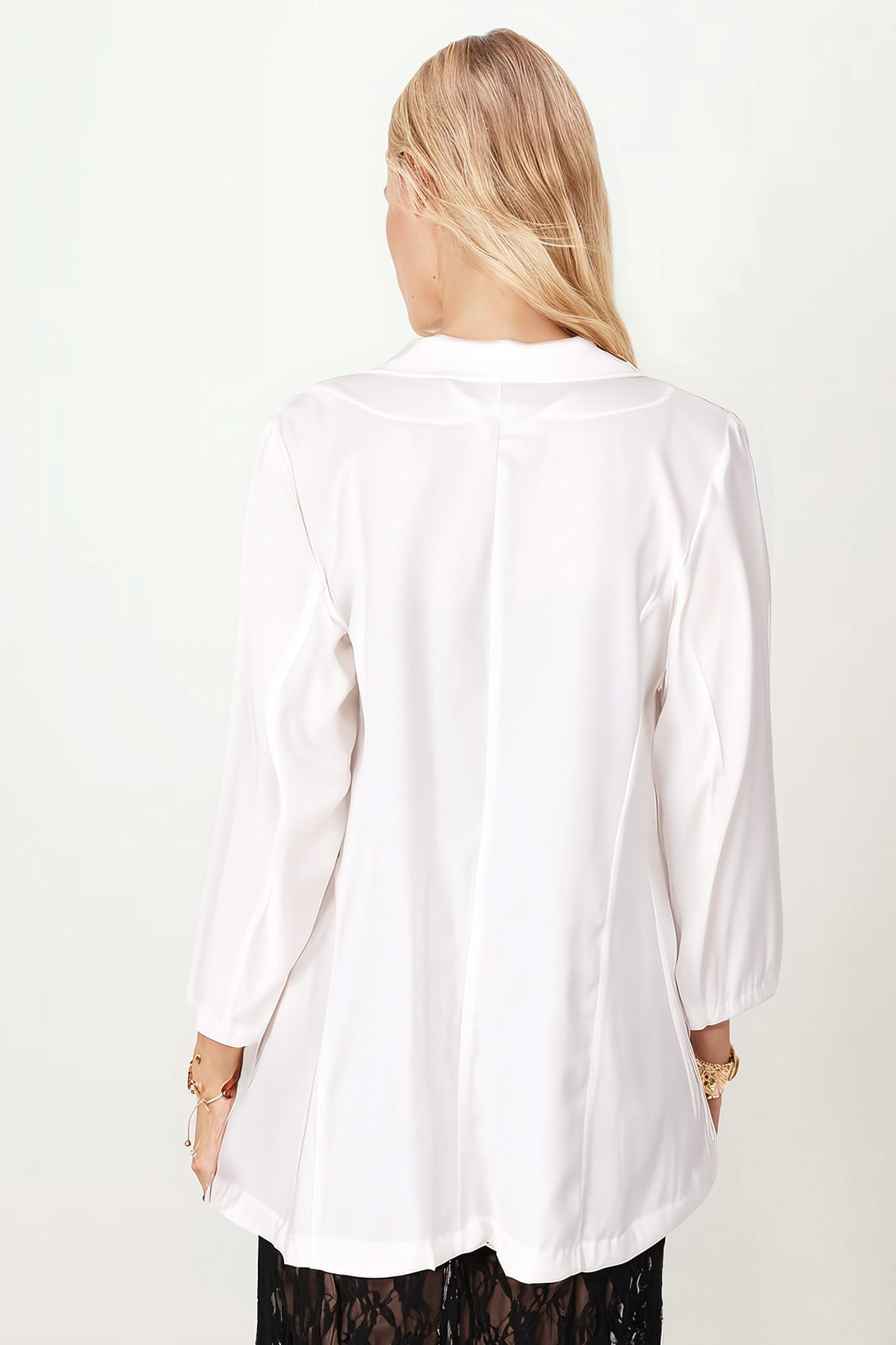 Kadın Krem Cepli Oversize Ceket ARM-26K001005