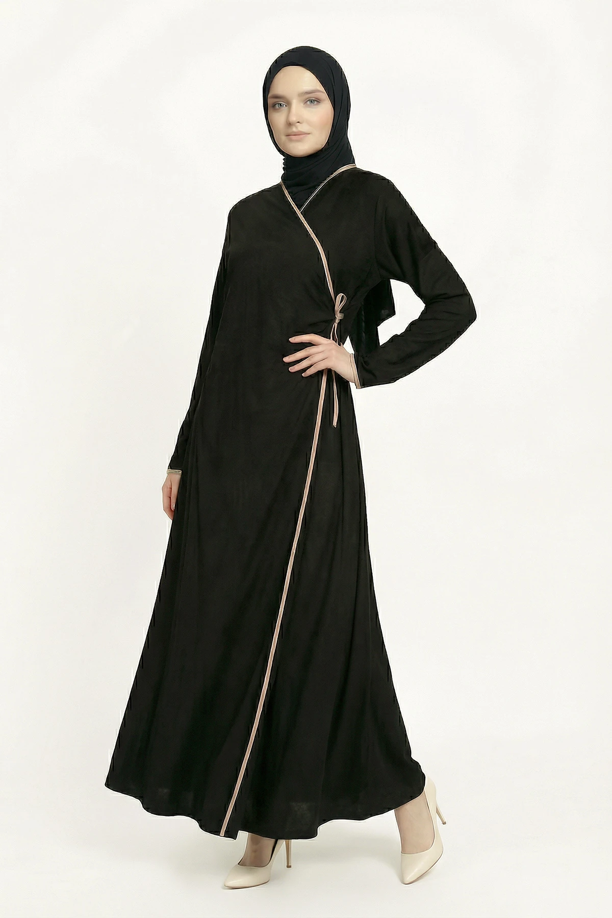 Kadın Siyah Pamuklu Terletmeyen İçten Bağlamalı Namaz Elbisesi ARM-26K001084