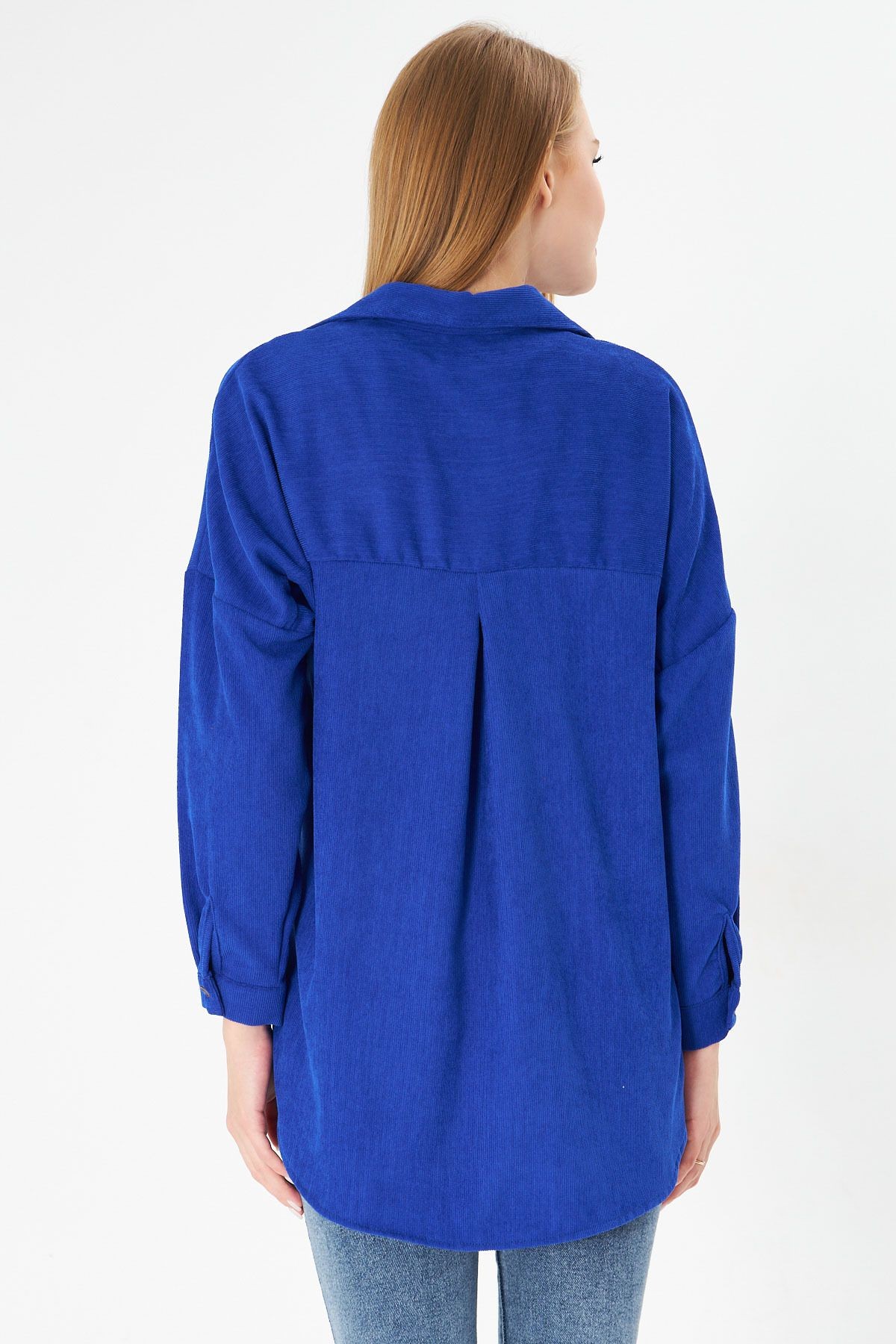 Kadın Saks Cepli Oversize İnce Fitilli Kadife Gömlek ARM-24K001076