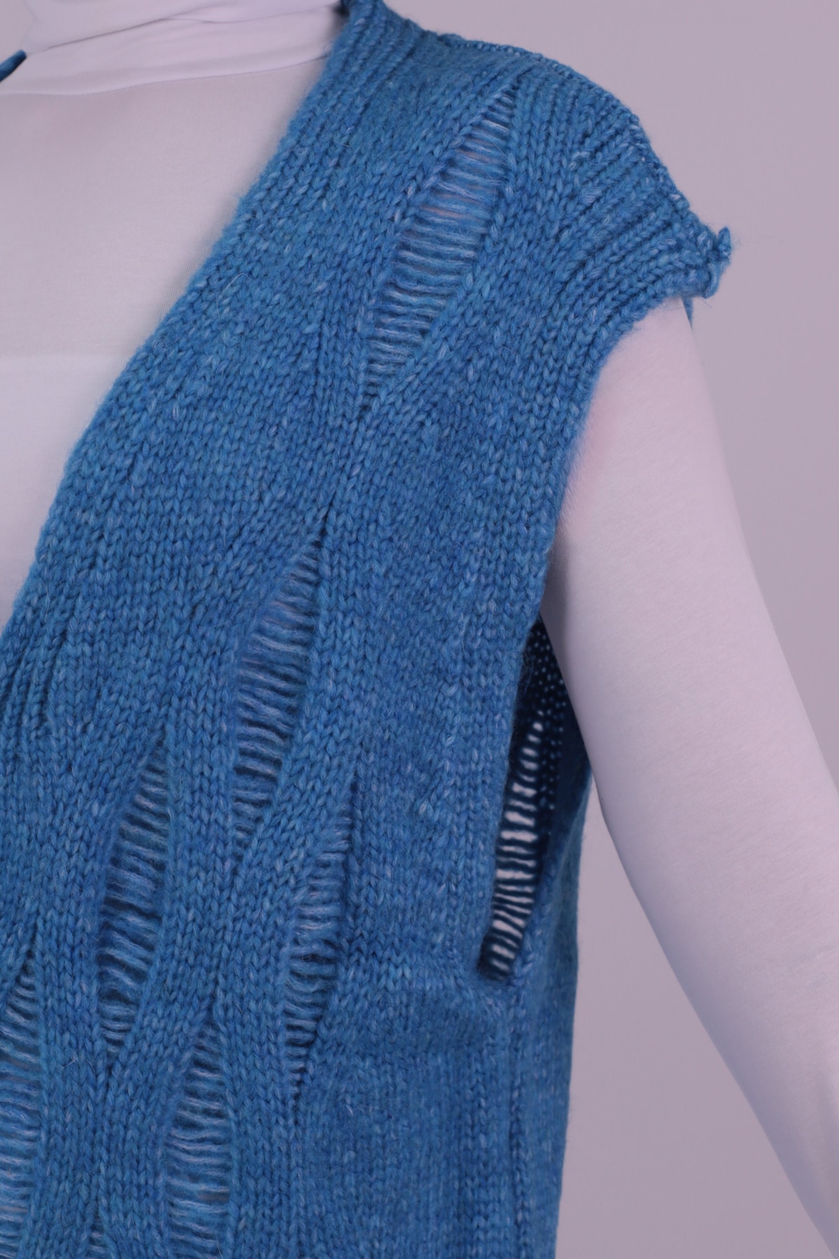 Kadın Mavi V Yaka Triko Süveter ARM-26K136014