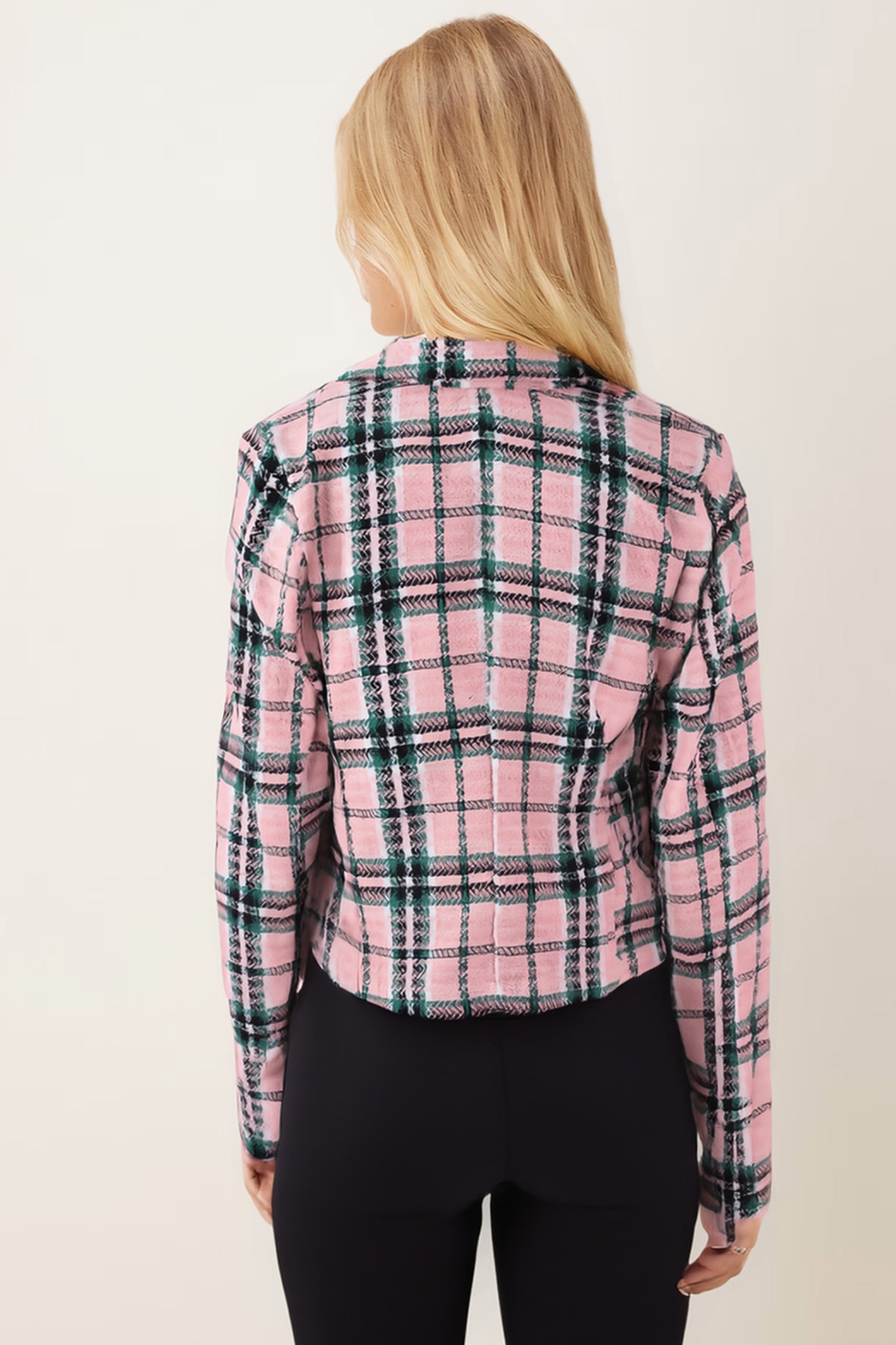Kadın Pembe-Yeşil Kruvaze Yaka Tüvit Crop Ceket ARM-24K001014
