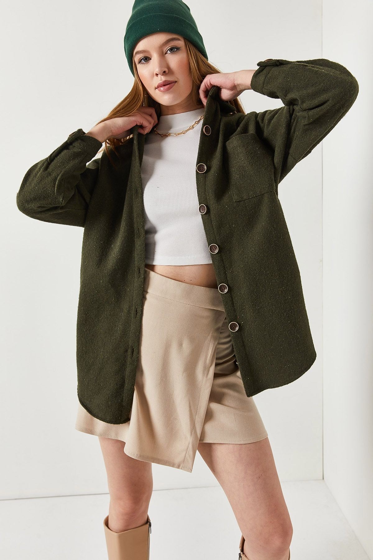 Kadın Haki Oversize Kaşe Cepli Gömlek ARM-22Y001156