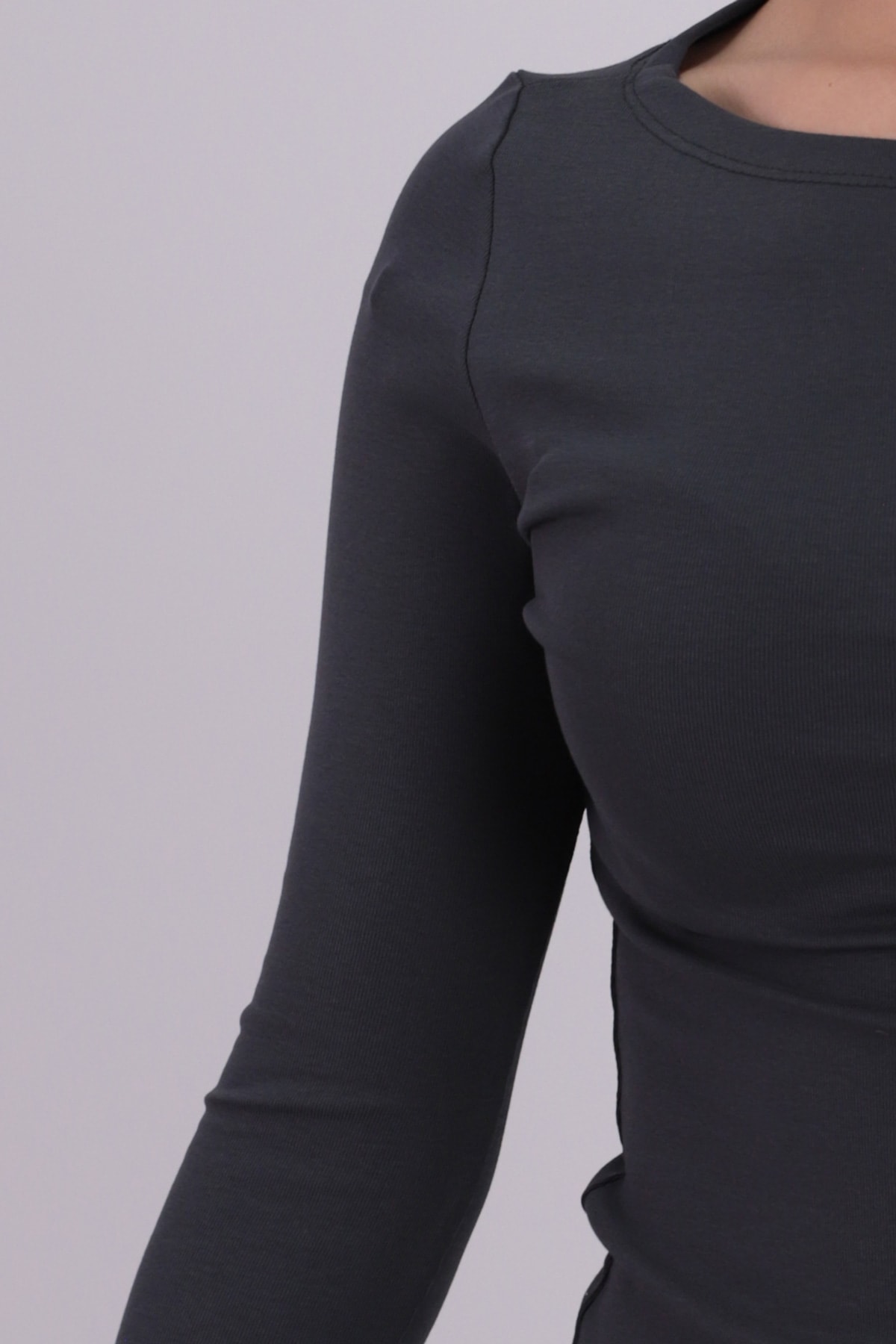 Kadın Füme Kayık Yaka Uzun Kol Body ARM-26K135013