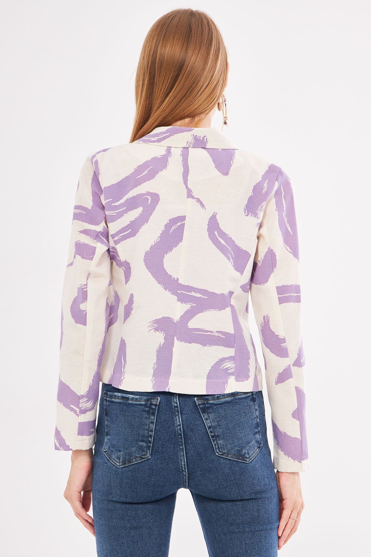 Kadın Lila Kruvaze Yaka Desenli Crop Ceket ARM-24Y001058