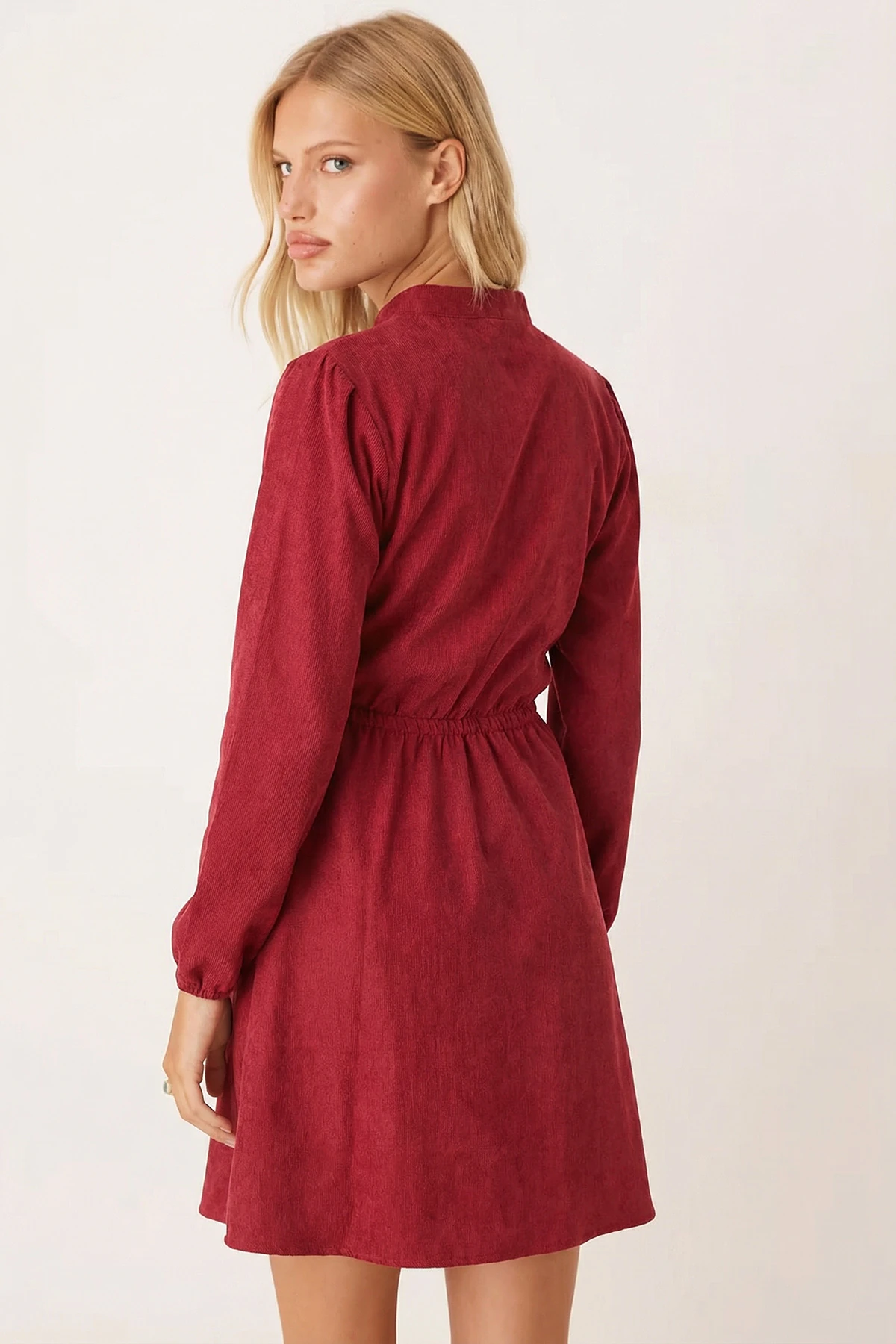 Kadın Bordo Kadife V Yaka Beli Lastikli İnce Fitilli Kloş Elbise ARM-25K001049