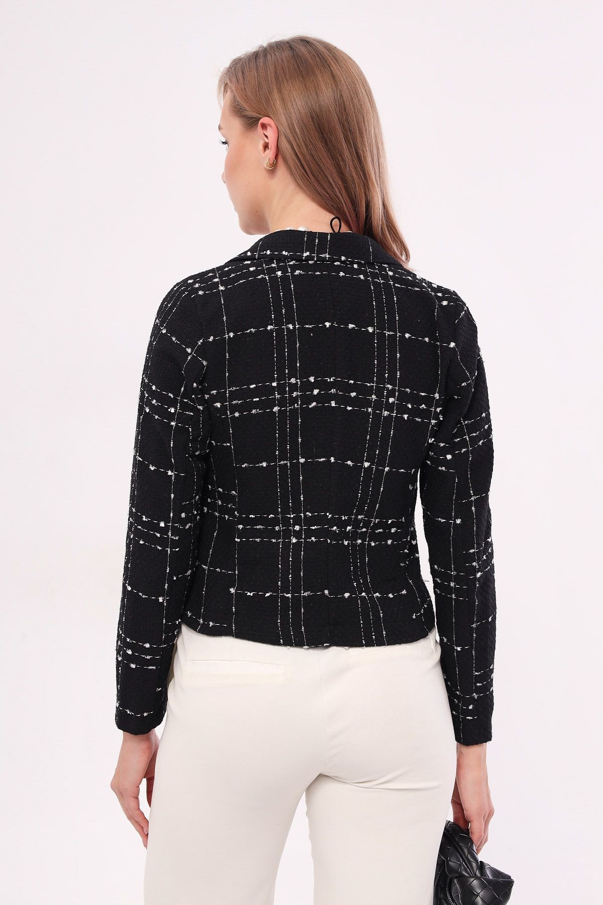 Kadın Siyah Kruvaze Yaka Tüvit Crop Ceket ARM-24K001014