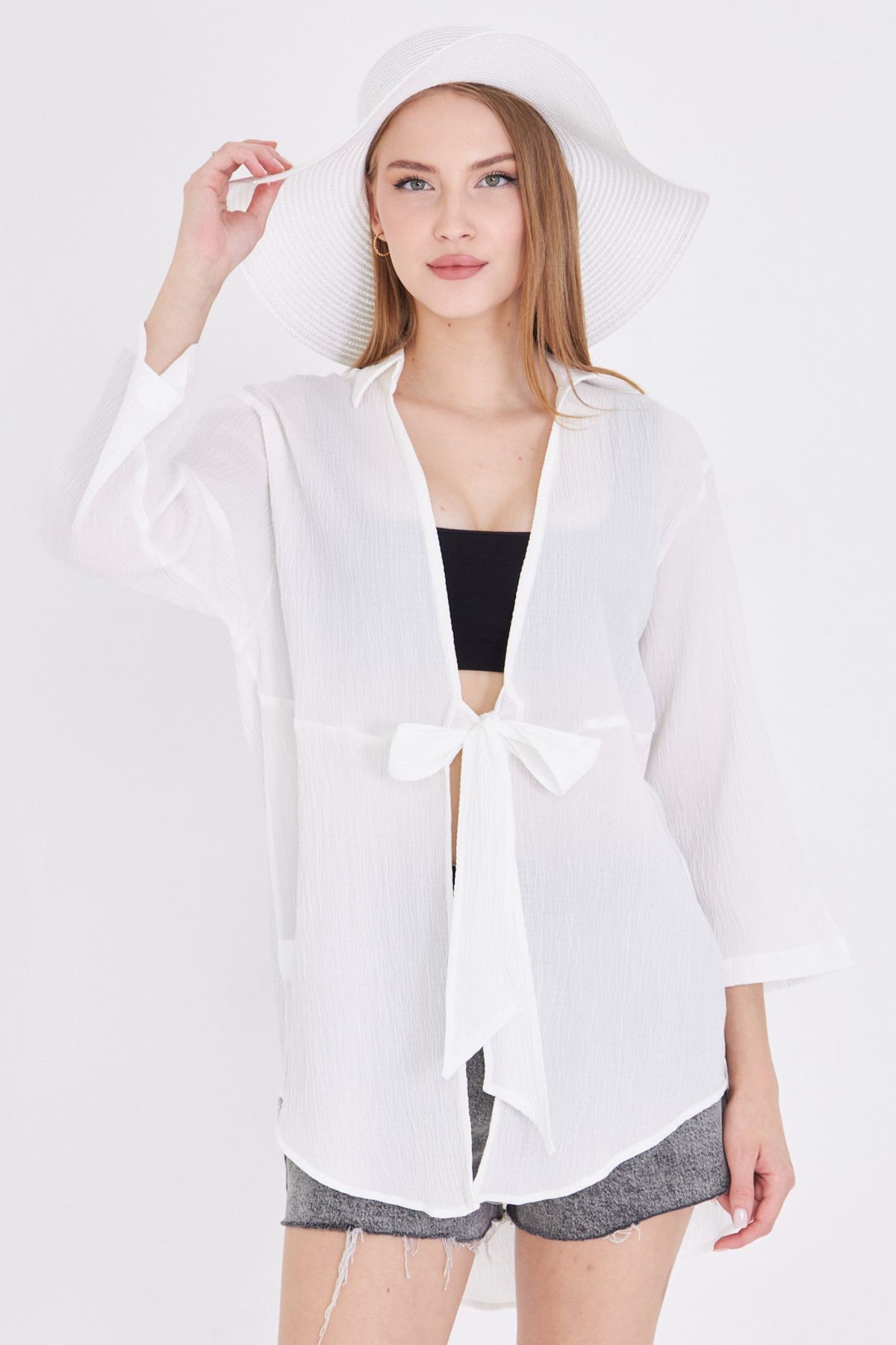 Kadın Beyaz Keten Görünümlü Önden Bağlamalı Kimono Gömlek ARM-24Y001063