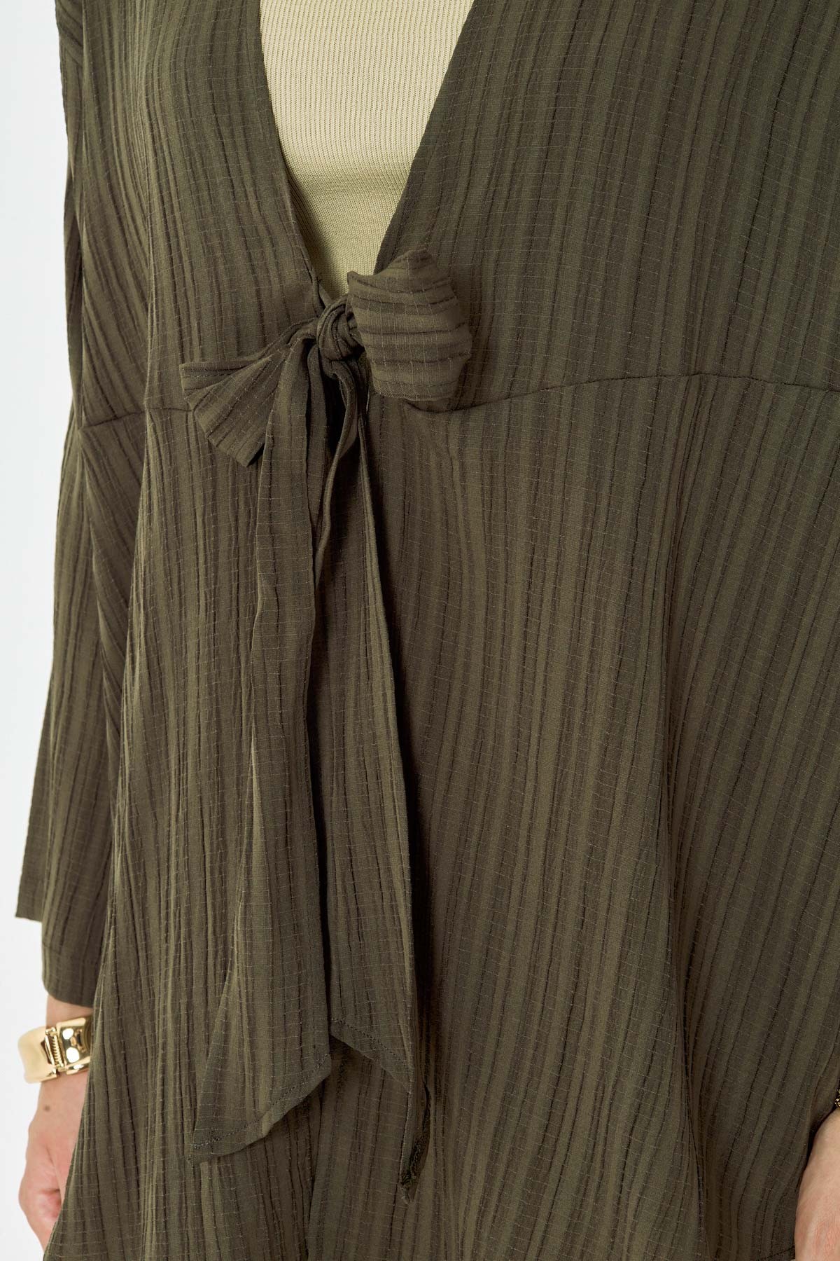 Kadın Koyu Haki Kendinden Çizgili Önden Bağlamalı Kimono Gömlek ARM-24Y001101