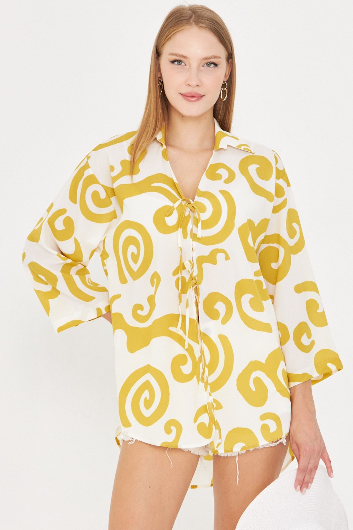 Kadın Sarı Gömlek Yakalı Önden Bağcıklı Kimono Gömlek ARM-25K001006