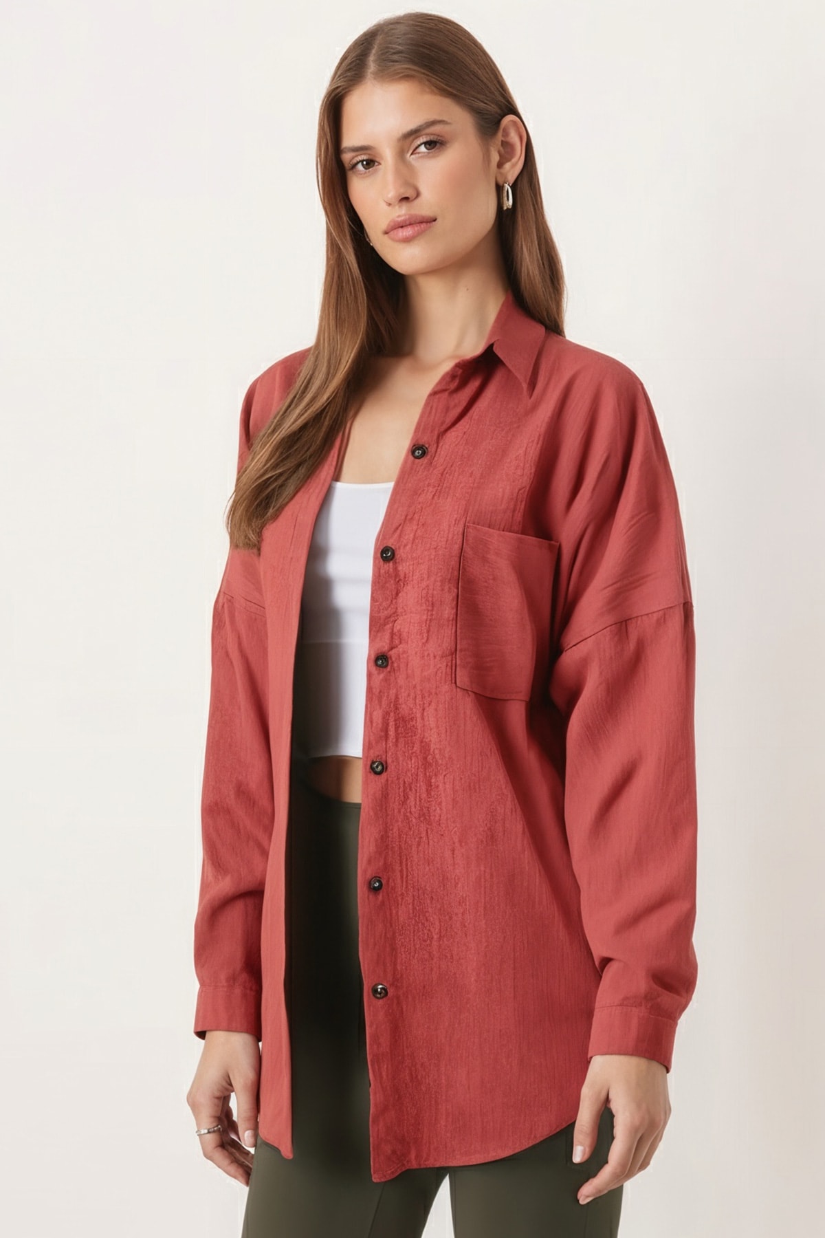 Kadın Somon Cepli Oversize İnce Fitilli Kadife Gömlek ARM-24K001076