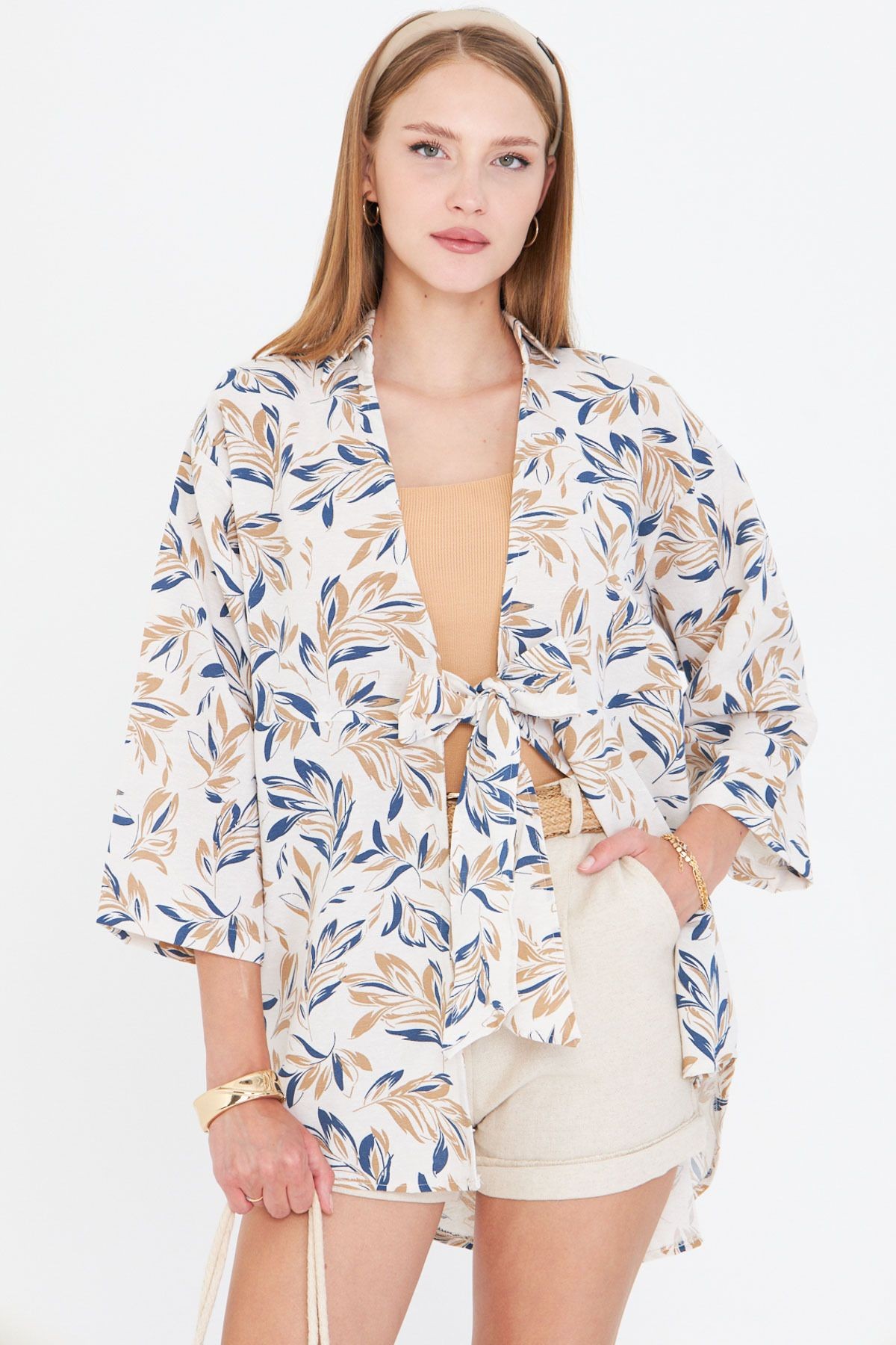 Kadın Açık Vizon Desenli Keten Görünümlü Önden Bağlamalı Kimono Gömlek ARM-24Y001079