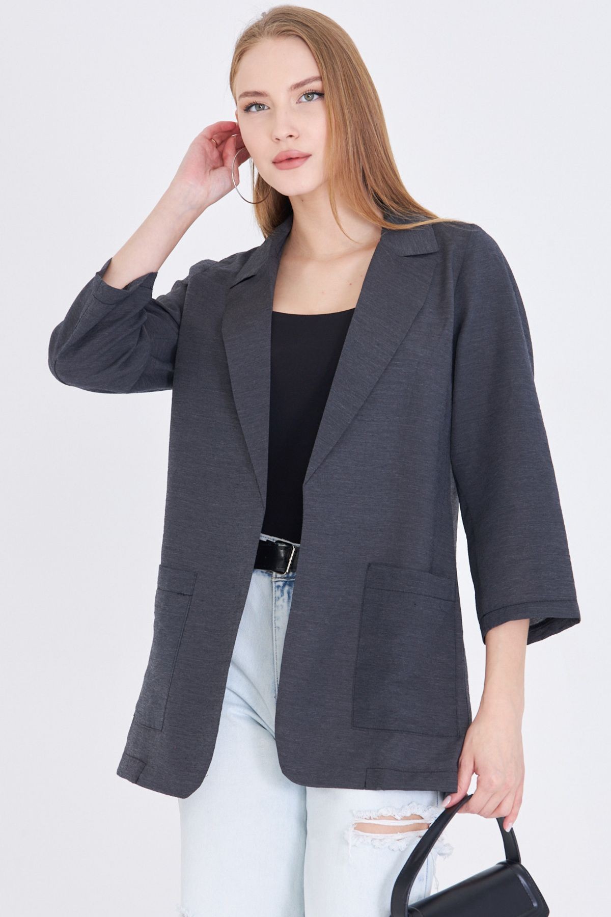 Kadın Siyah Cepli Oversize Ceket ARM-25Y001064