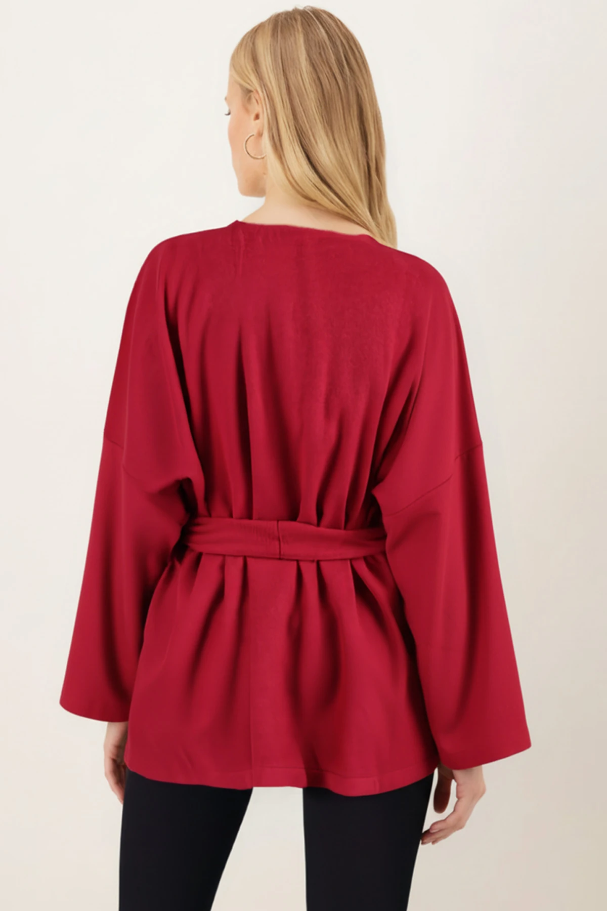 Kadın Kırmızı V Yaka Kuşaklı Kaşe Kimono ARM-26K001049