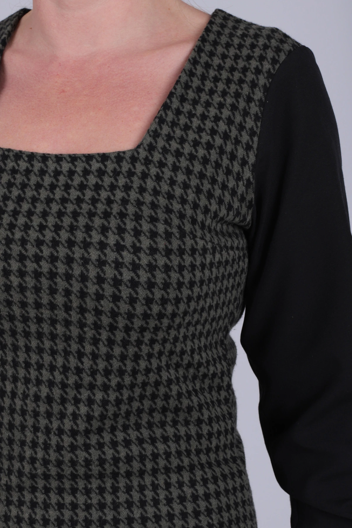 Kadın Haki Ekoseli Kare Yaka Uzun Kol Elbise ARM-22Y001182