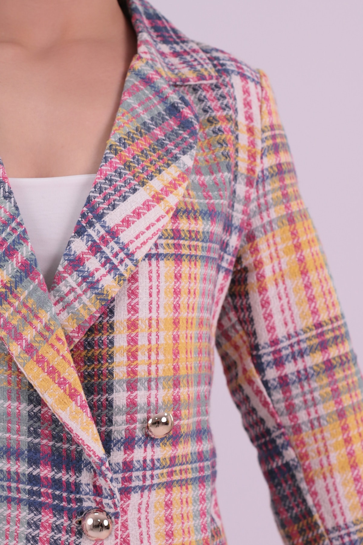 Kadın Sarı-Fuşya Kruvaze Yaka Tüvit Crop Ceket ARM-24K001014