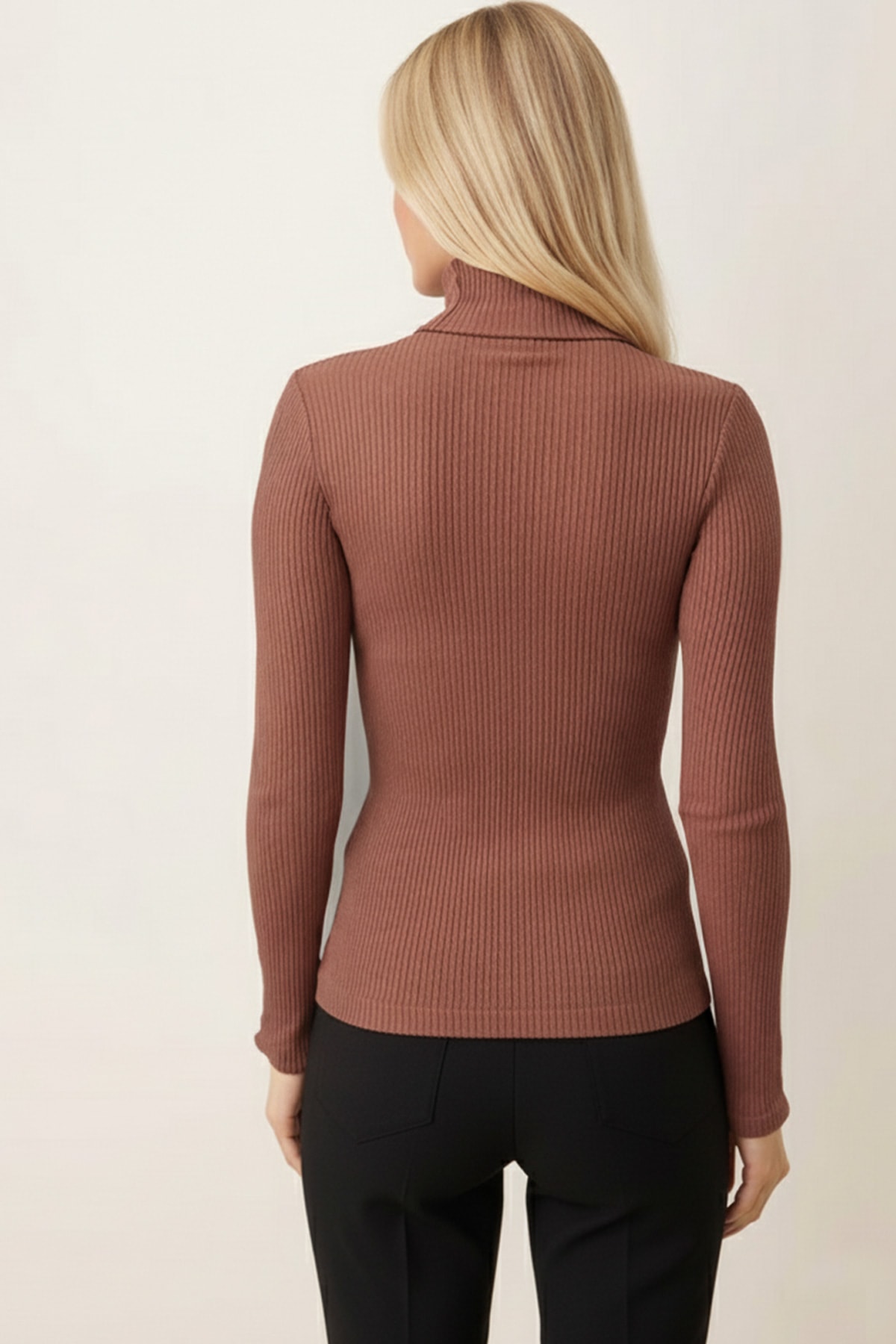 Kadın Açık Kahve Balıkçı Yaka Kolu Şeritli Yumuşak Dokulu Bluz ARM-26K001043