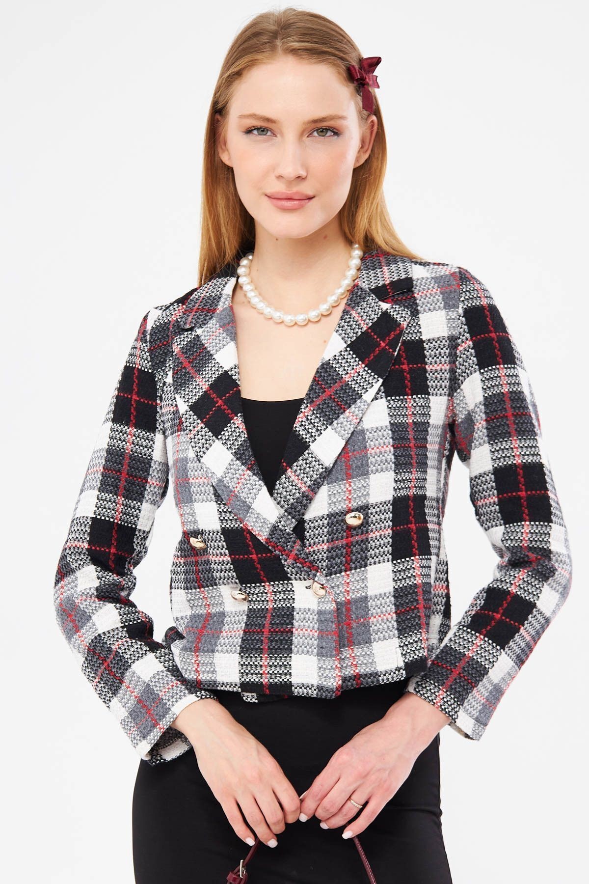 Kadın Kırmızı-Siyah Kruvaze Yaka Tüvit Crop Ceket ARM-24K001014