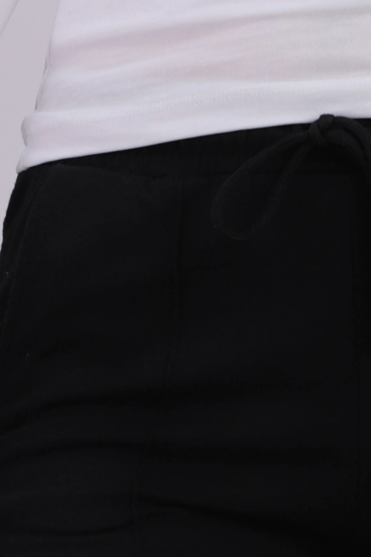 Kadın Siyah Cepli Önü Çımalı Eşofman Altı ARM-26K135001