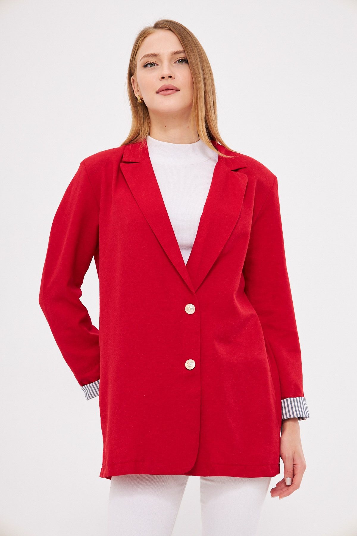 Kadın Kırmızı Kruvaze Yaka Kolu Katlama Detaylı Oversize Vatkalı Blazer Ceket ARM-25K001015