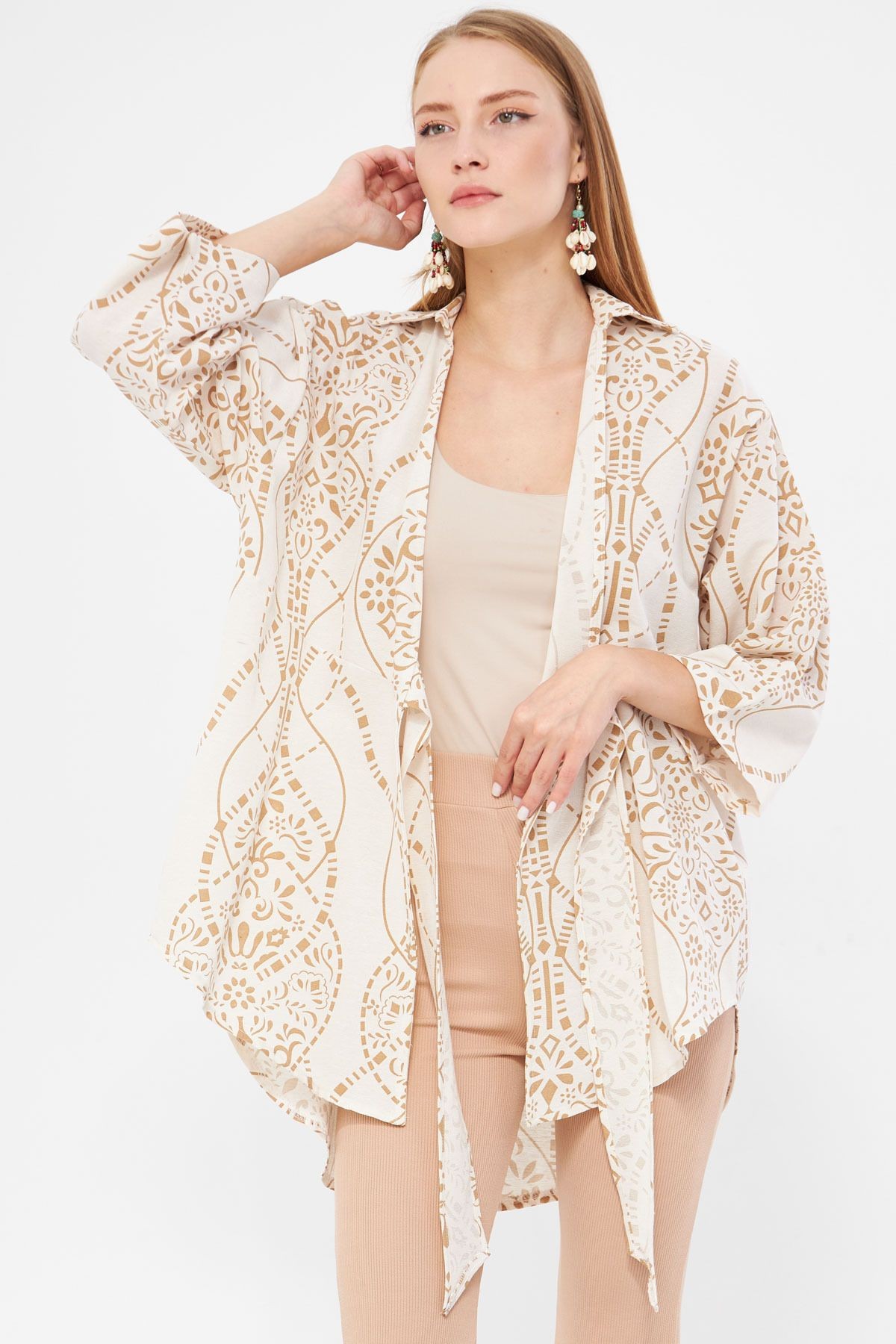 Kadın Vizon Desenli Keten Görünümlü Önden Bağlamalı Kimono Gömlek ARM-24Y001079