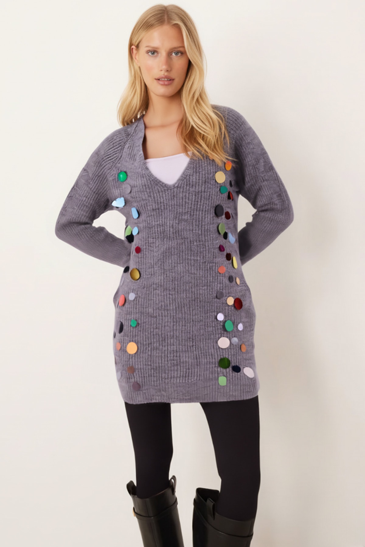 Kadın Gri V Yaka Pul İşlemeli Triko Elbise ARM-26K136011