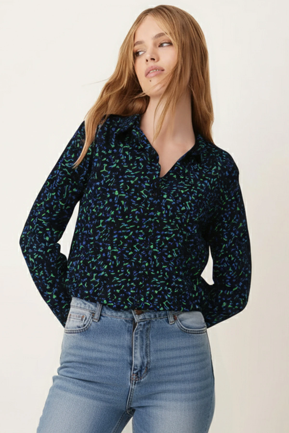 Kadın Yeşil-Mavi Desenli Uzun Kollu Tesettür Gömlek ARM-26K001070