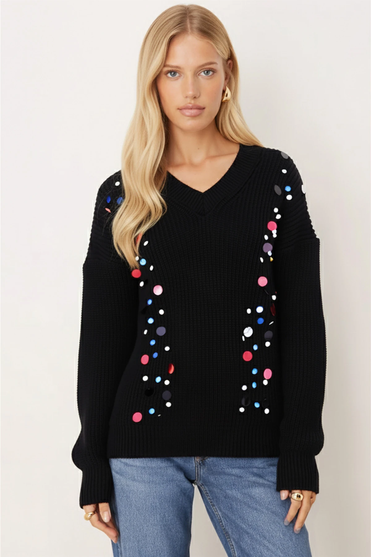 Kadın Siyah V Yaka Pullu Triko Kazak ARM-26K136039