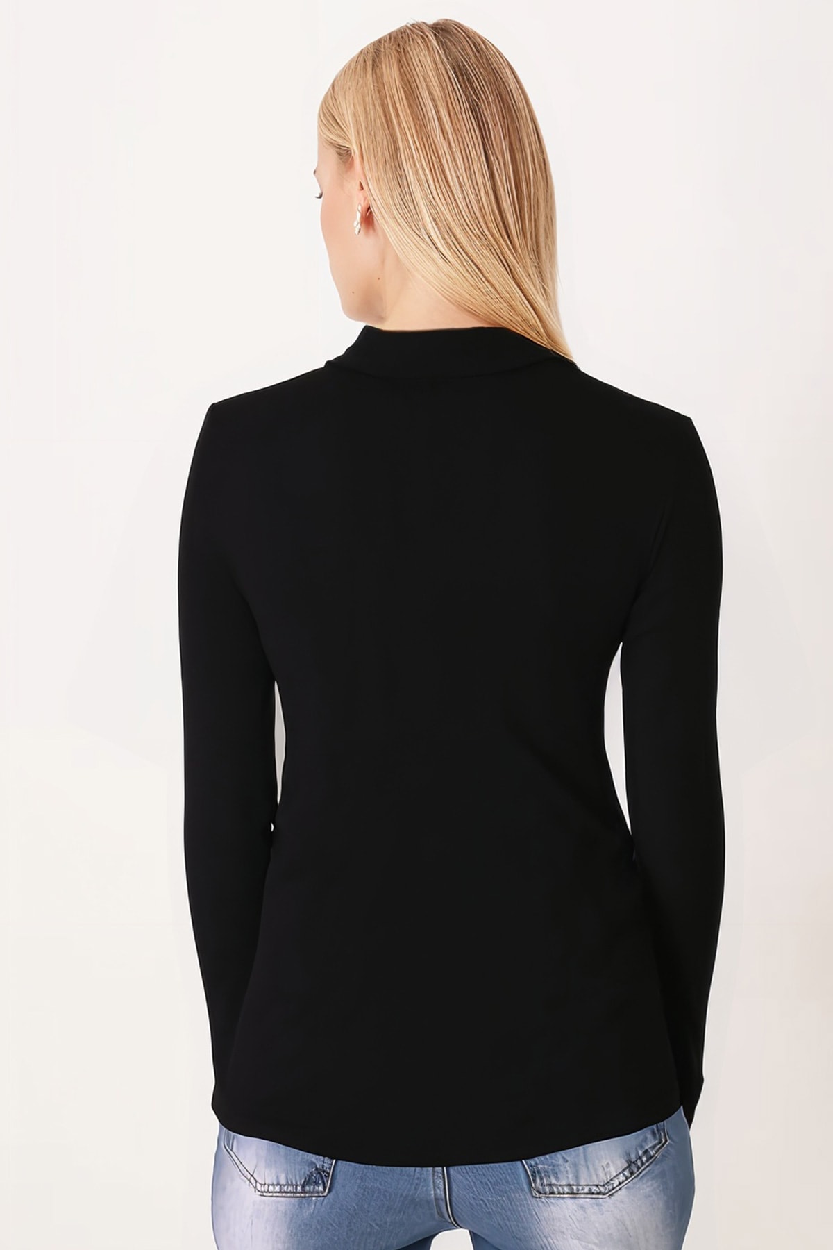 Kadın Siyah Yarım Balıkçı Parmak Geçmeli Body ARM-26K135002