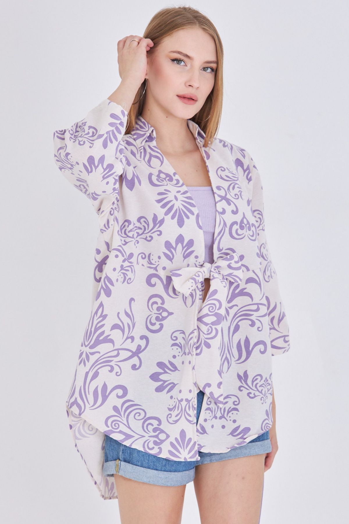 Kadın Açık Lila Desenli Keten Görünümlü Önden Bağlamalı Kimono Gömlek ARM-24Y001079