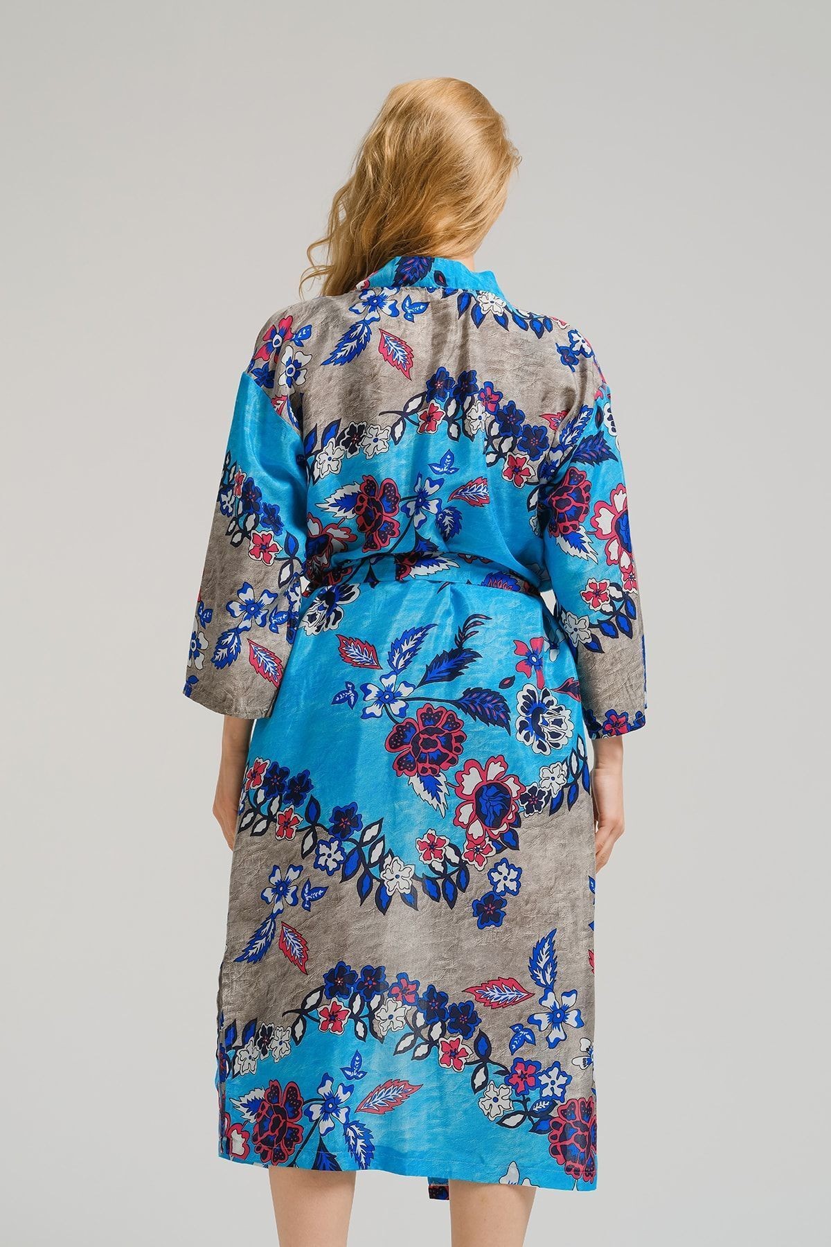 Kadın Turkuaz Desenli Uzun Kimono ARM-22Y001120