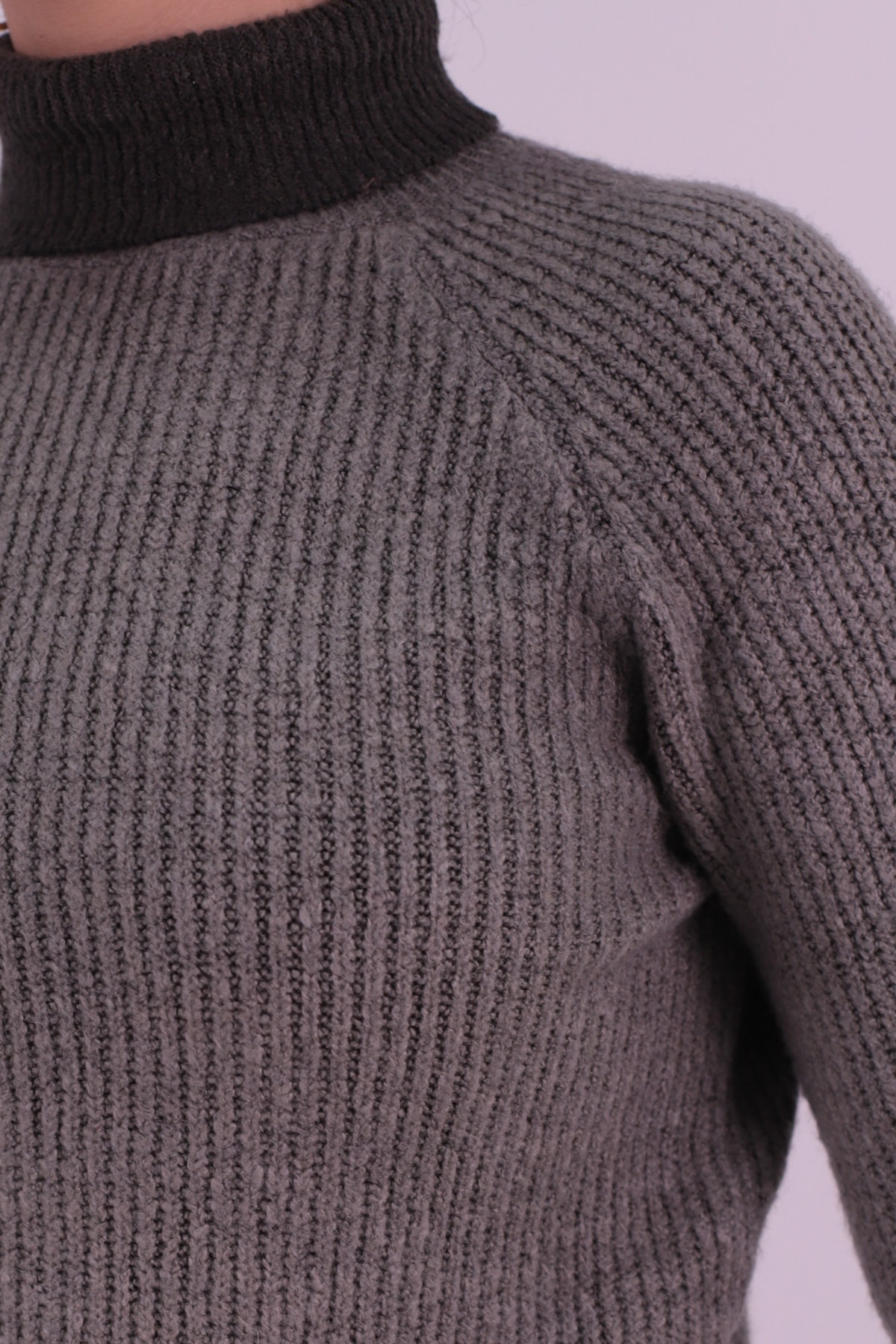 Kadın Antrasit Balıkçı Yaka Selanik Örgü Triko Kazak ARM-26K136013