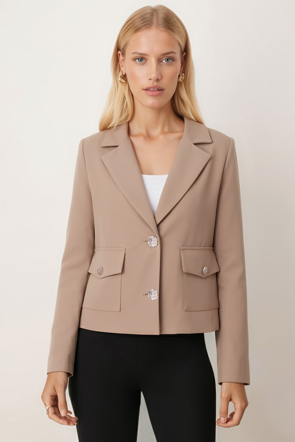 Kadın Vizon Erkek Yaka Kare Cepli Crop Ceket ARM-26K001026