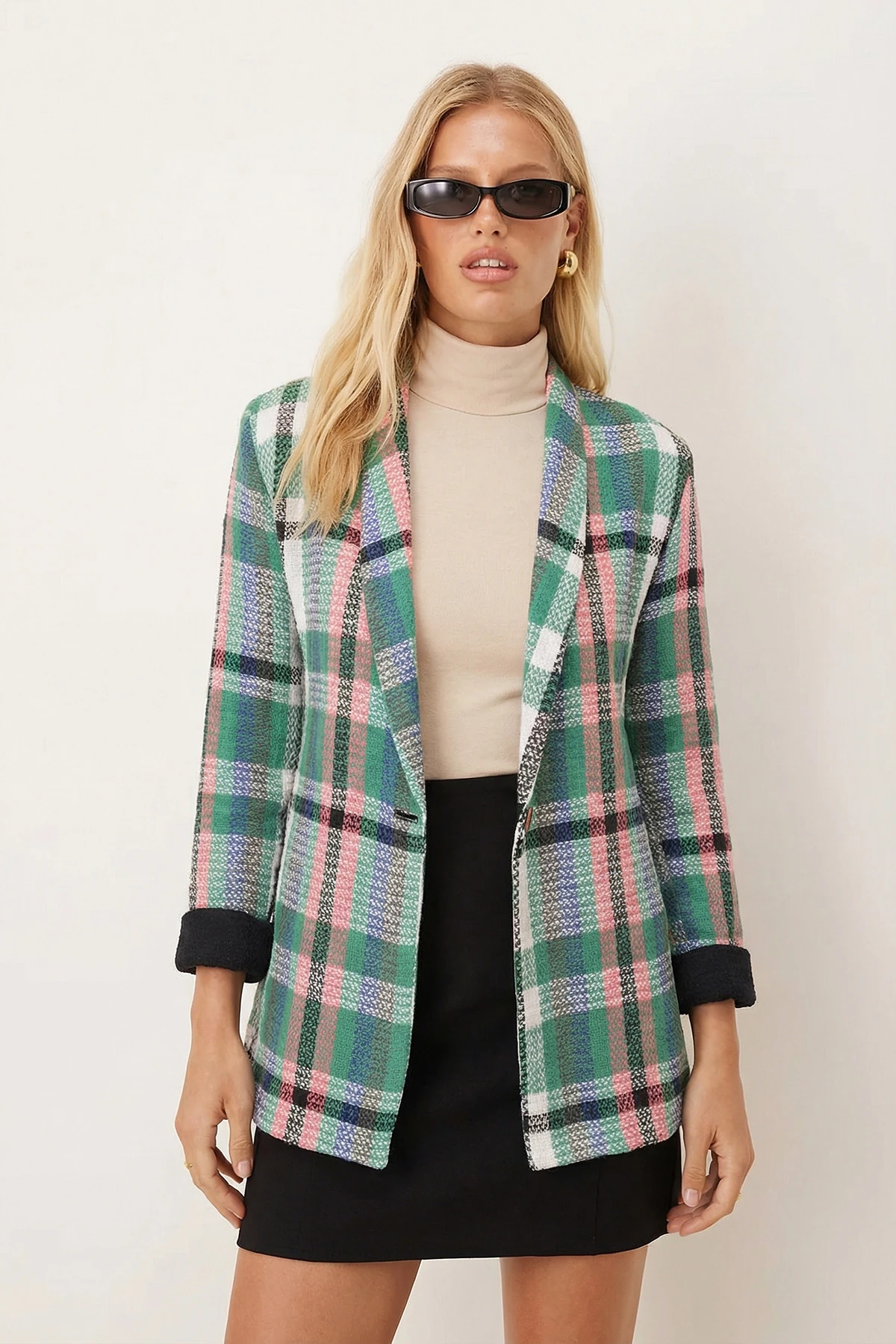 Kadın Yeşil Şal Yaka Kolları Garnili Tek Düğme Ceket ARM-26K001087