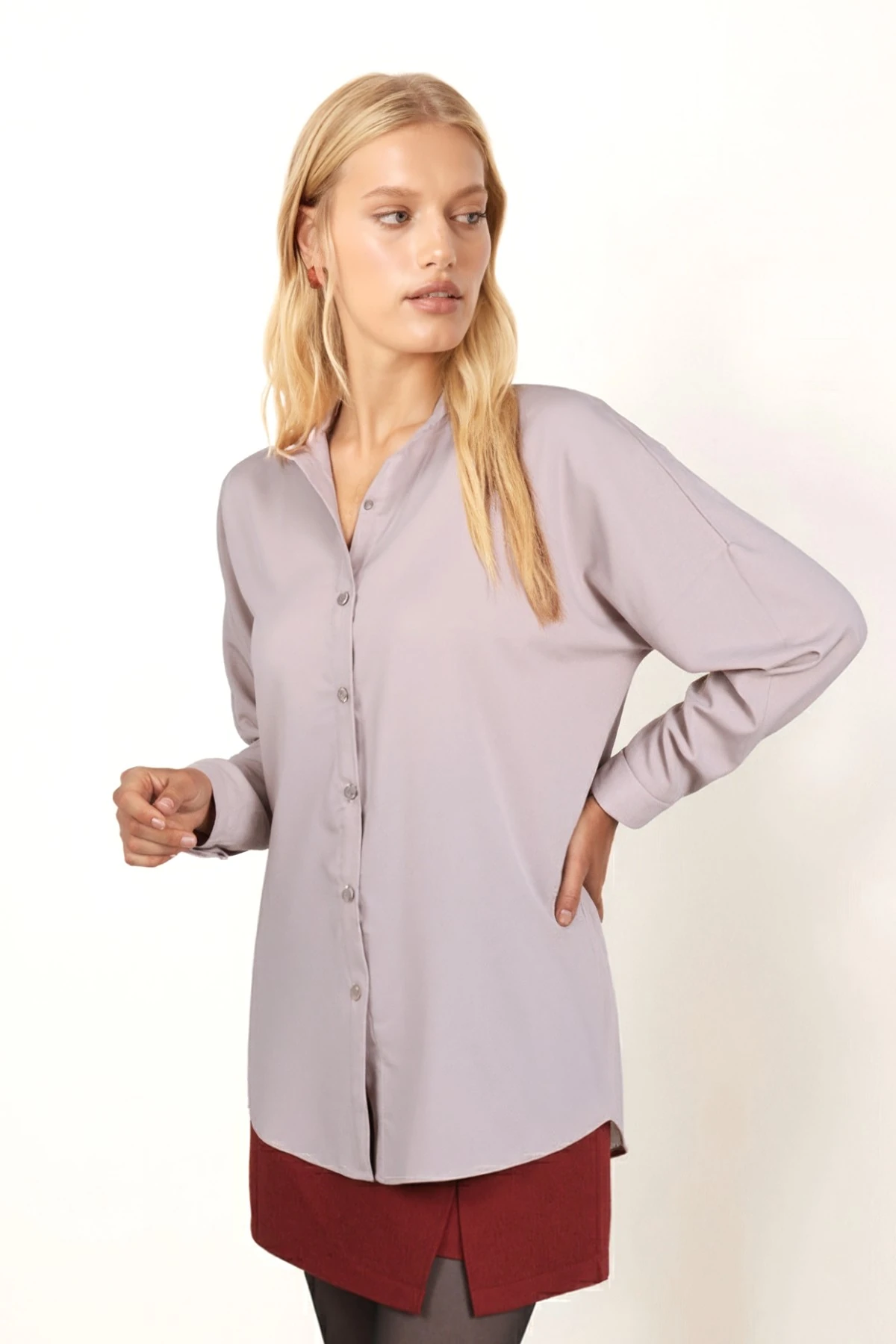 Kadın Bej Oversize Uzun Basic Gömlek ARM-22Y001118