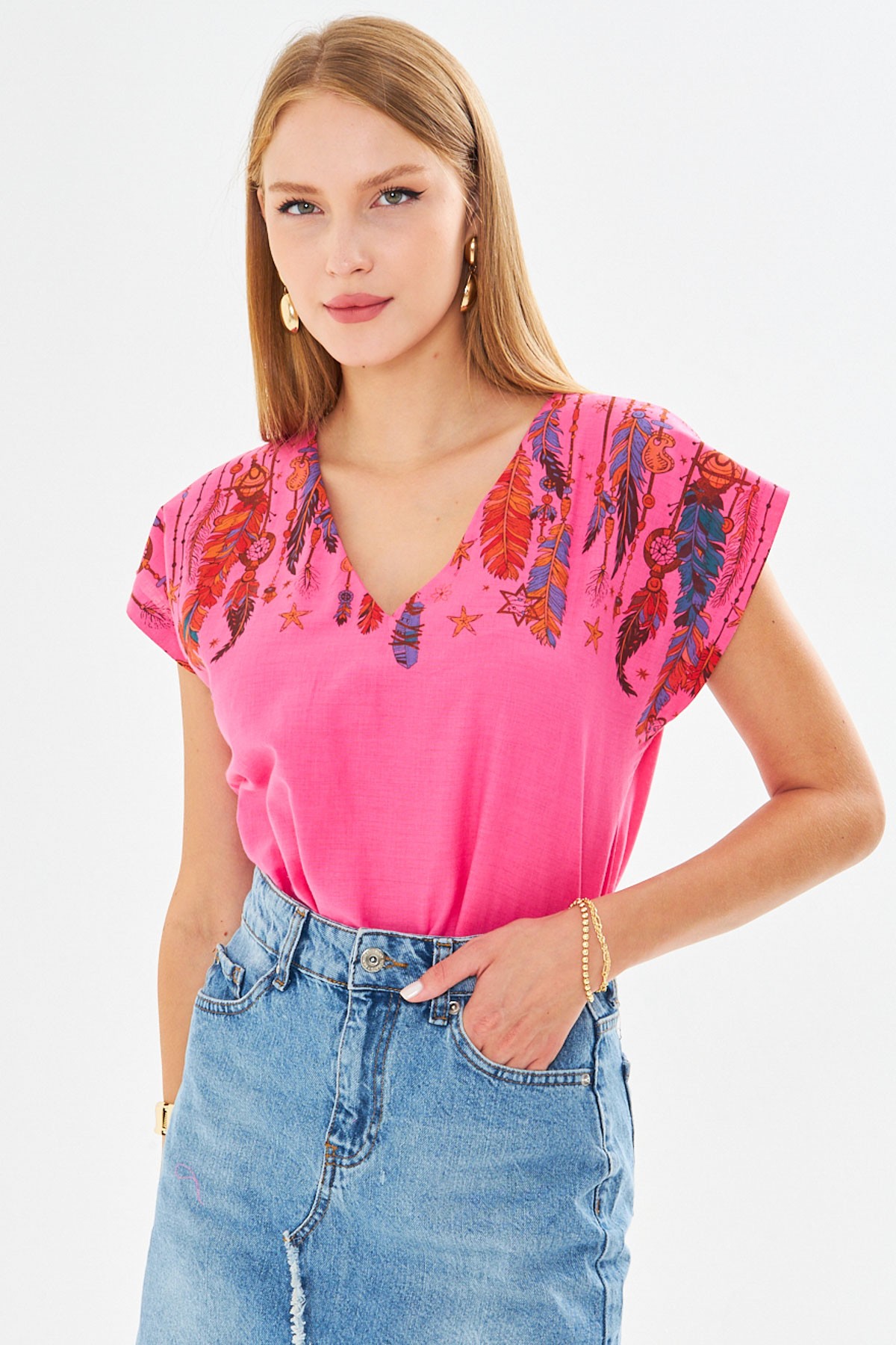 Kadın Fuşya V Yaka Baskılı Bluz ARM-25Y001086