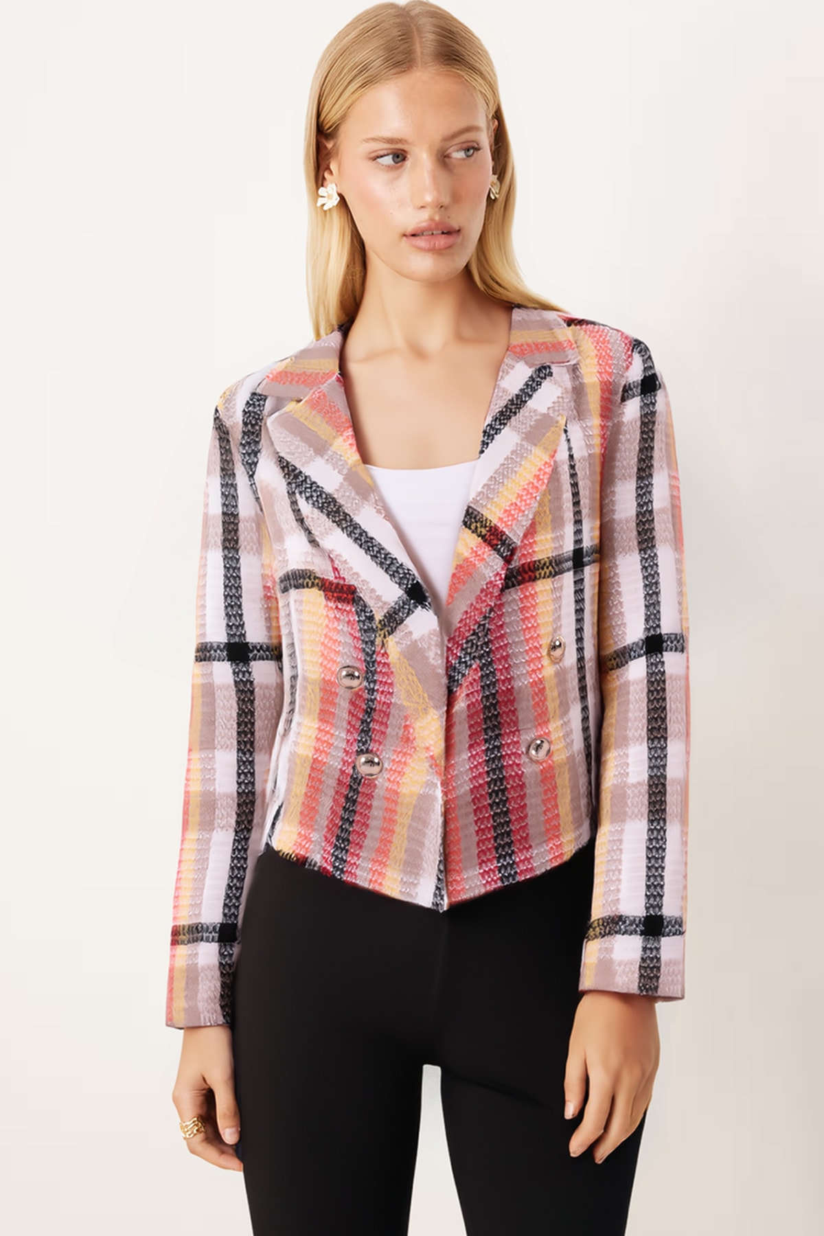 Kadın Kırmızı-Bej Kruvaze Yaka Tüvit Crop Ceket ARM-24K001014