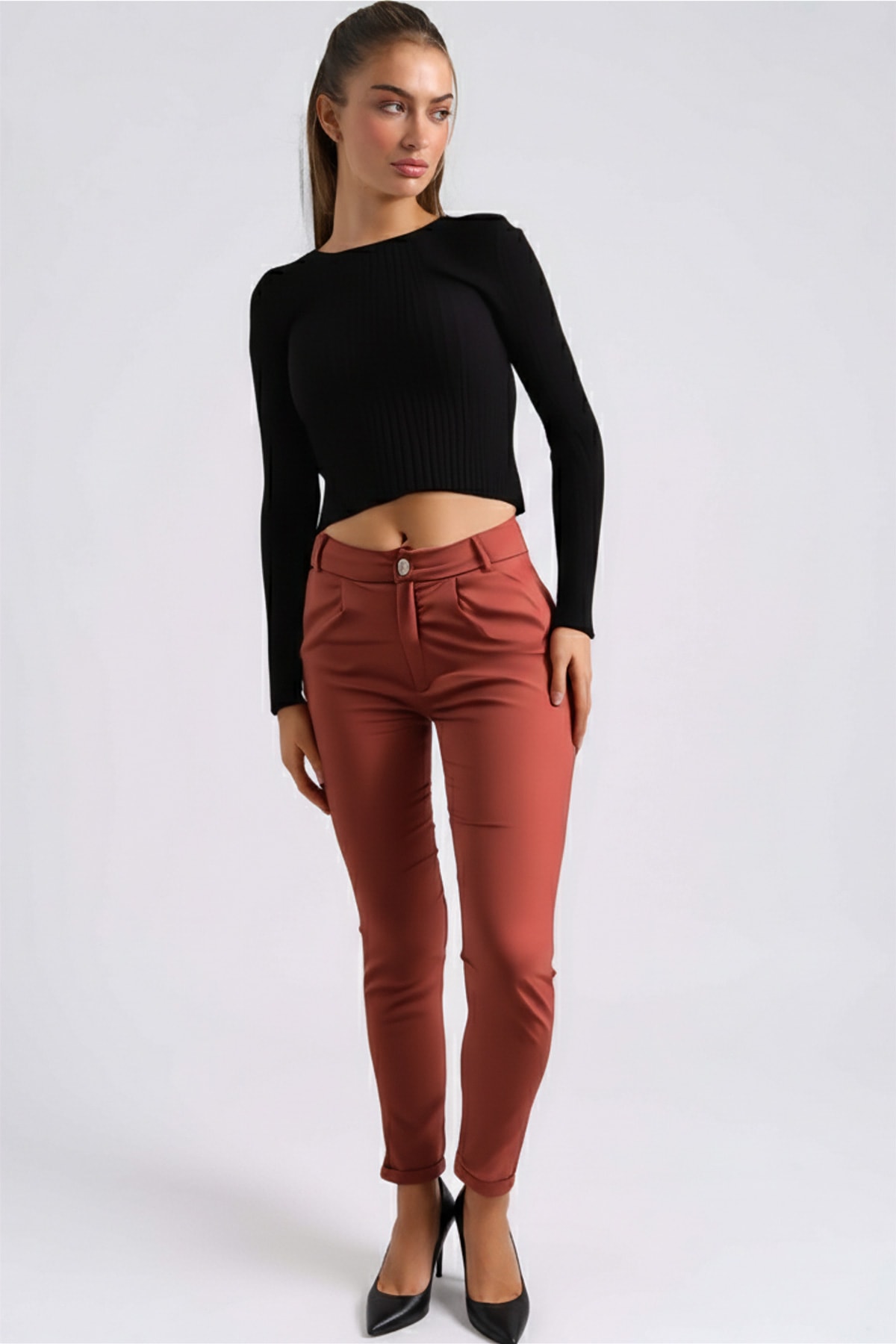 Kadın Taba Beli Lastikli Paçası Katlamalı Pantolon ARM-26K136042