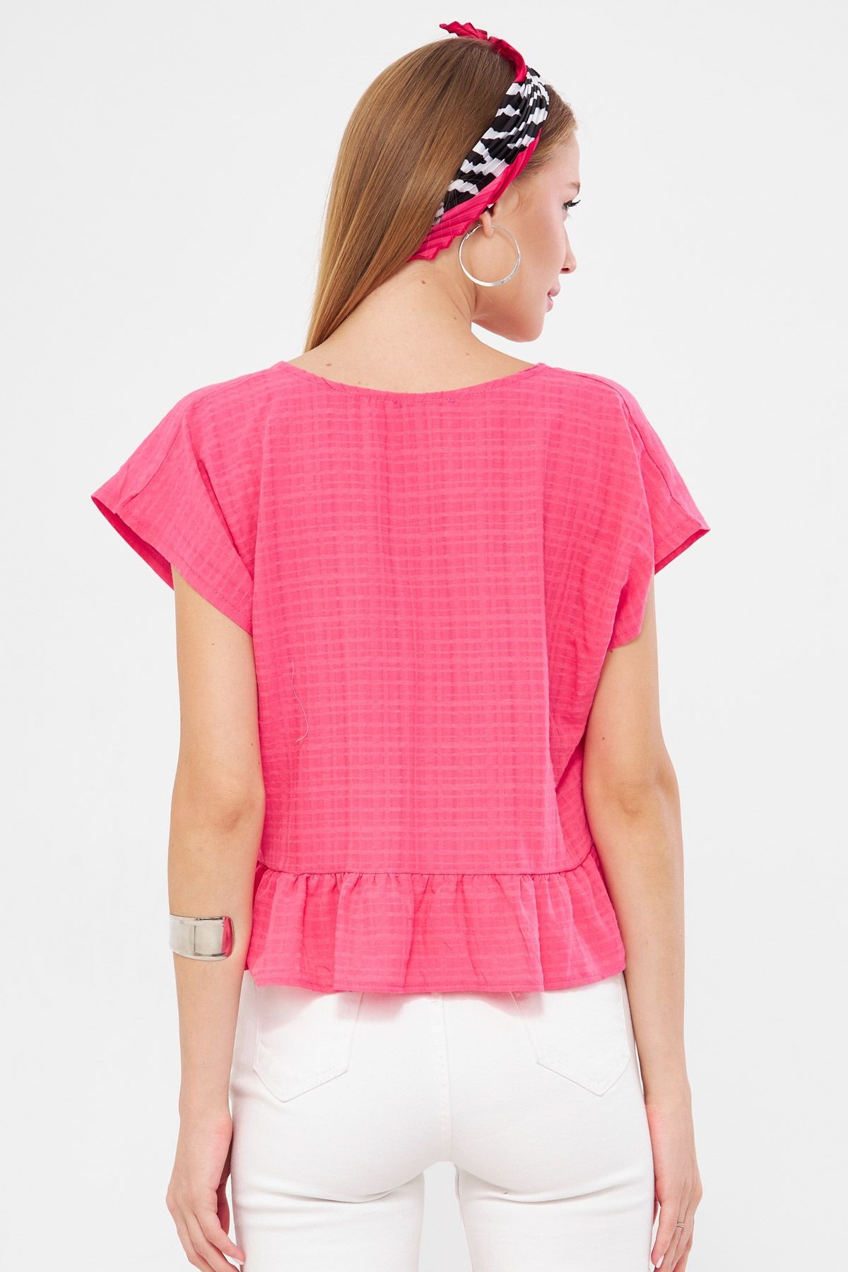 Kadın Fuşya Yarasa Kol Yakası Bağlamalı Eteği Fırfırlı Oversize Crop Bluz ARM-24Y001088