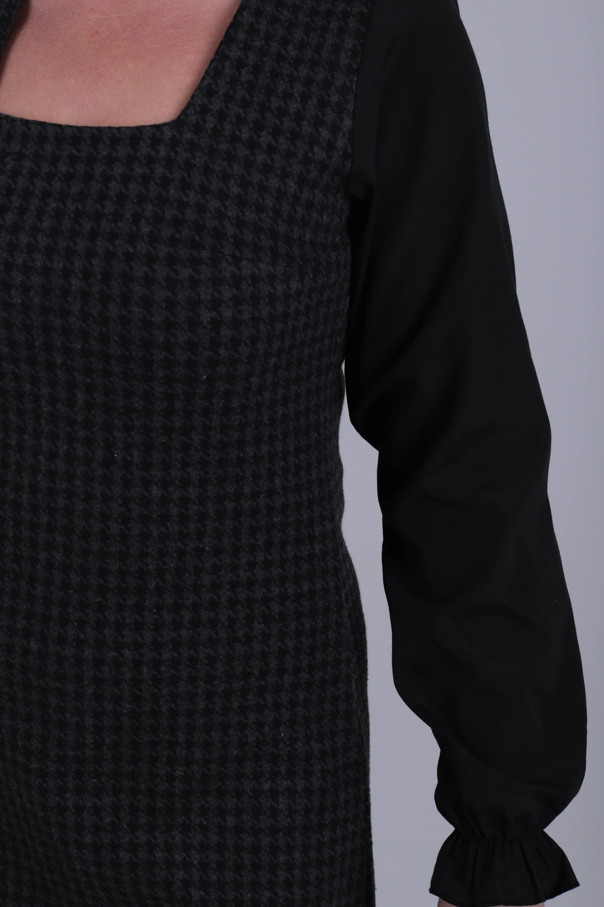 Kadın Füme Ekoseli Kare Yaka Uzun Kol Elbise ARM-22Y001182