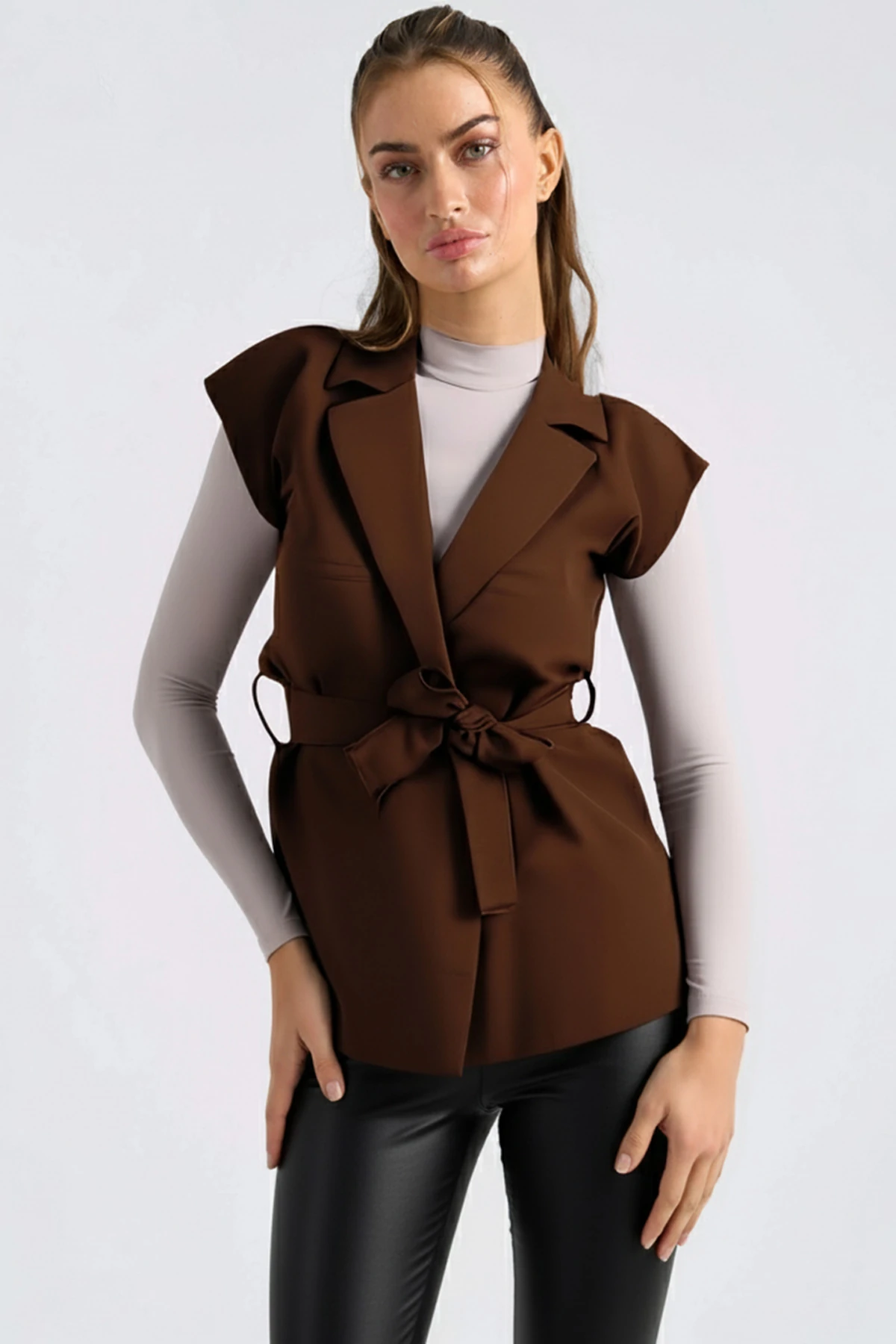 Kadın Koyu Haki Erkek Yaka Beli Kuşaklı Keten Görünümlü Yelek ARM-25Y001079