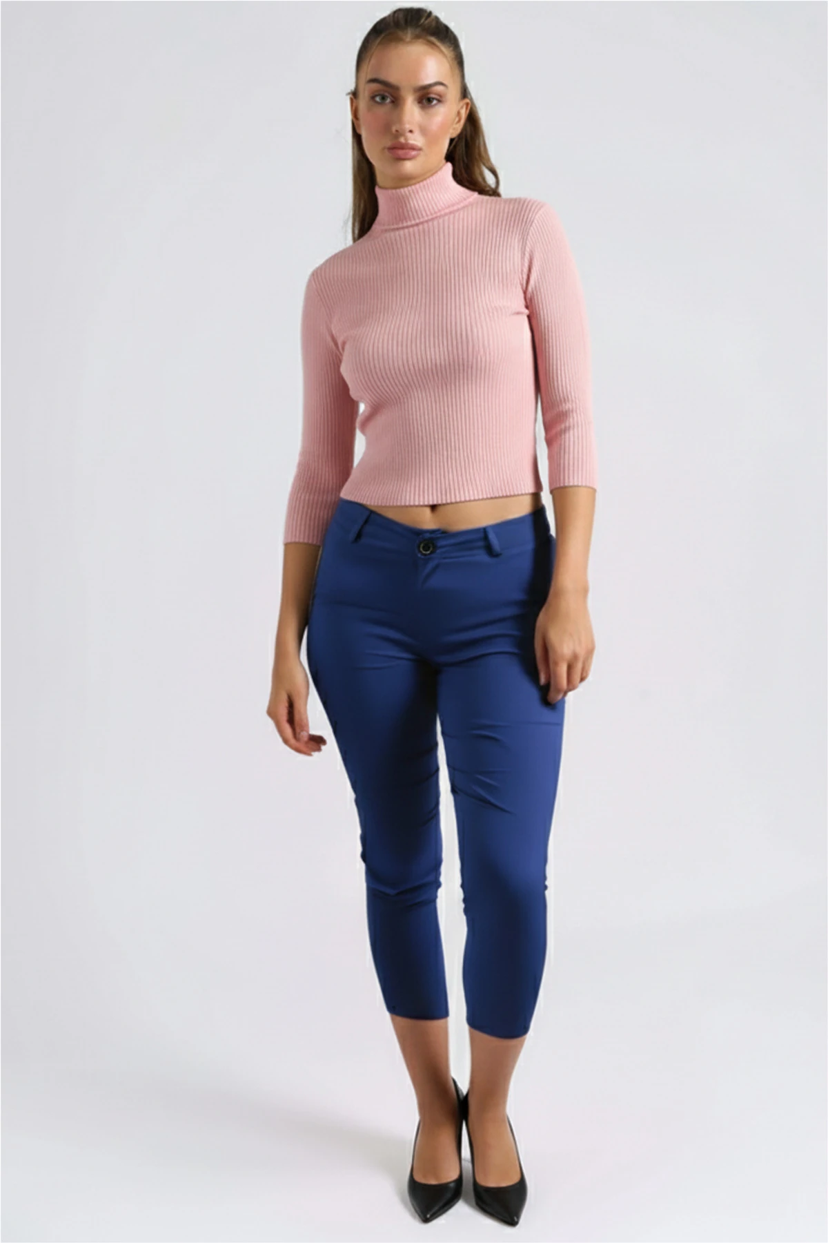 Kadın Mavi Cepli Kumaş Pantolon ARM-26K136080